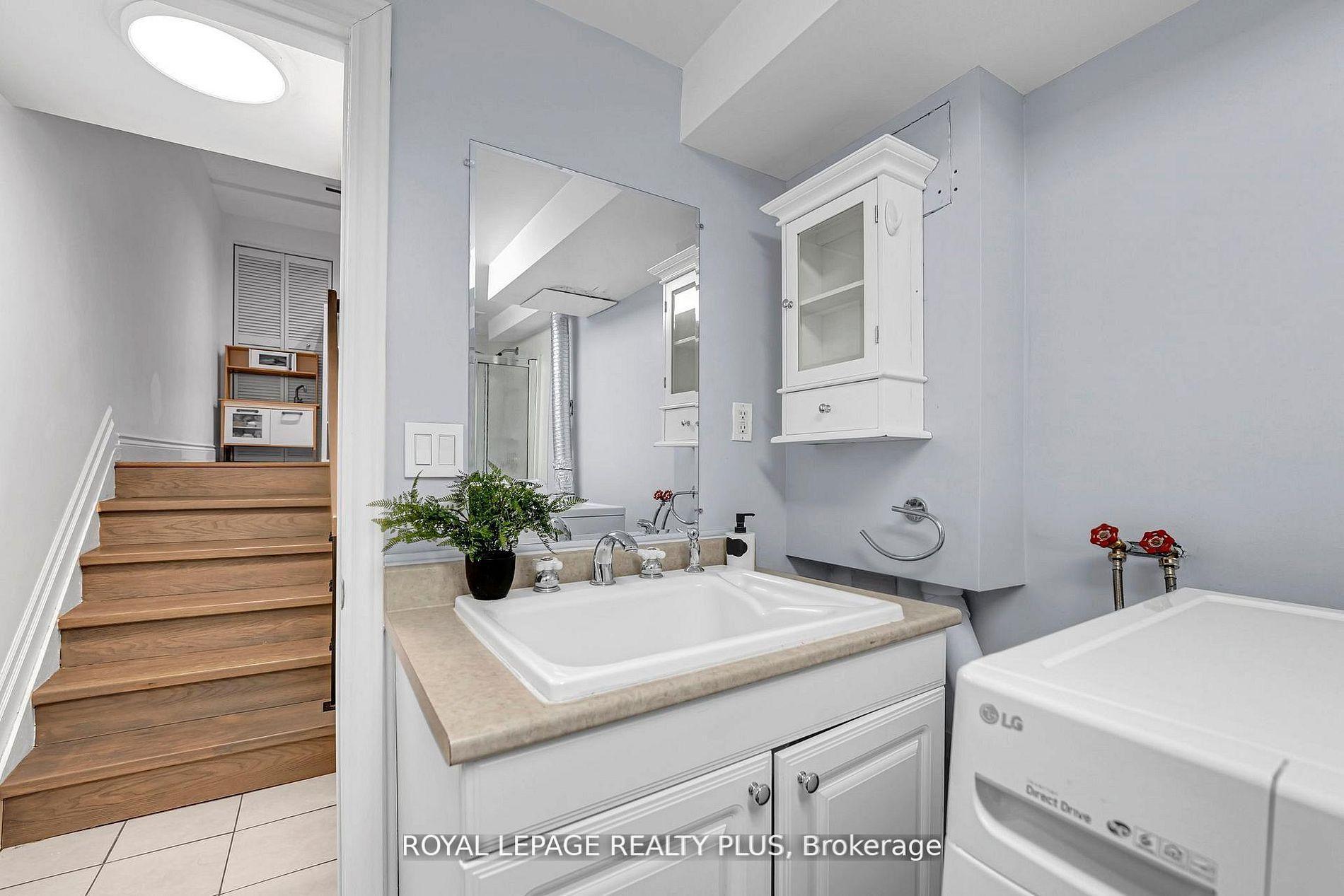 Photo 44 of Unit 20, 1755 Rathburn Road E, Mississauga, Rathwood — HOMEH