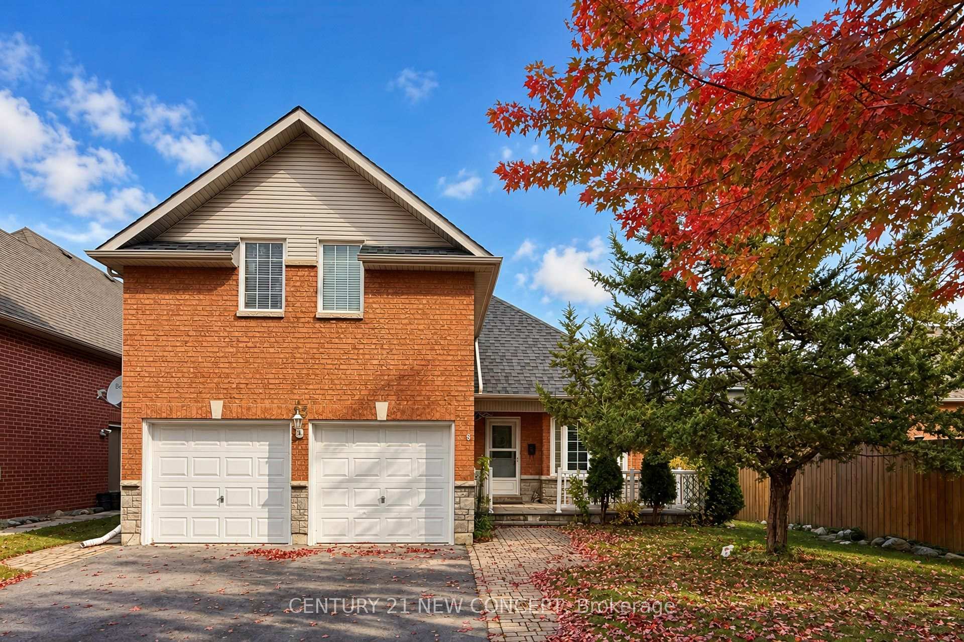 Photo 2 of 95 Bayview Avenue, Georgina, Keswick South — HOMEH