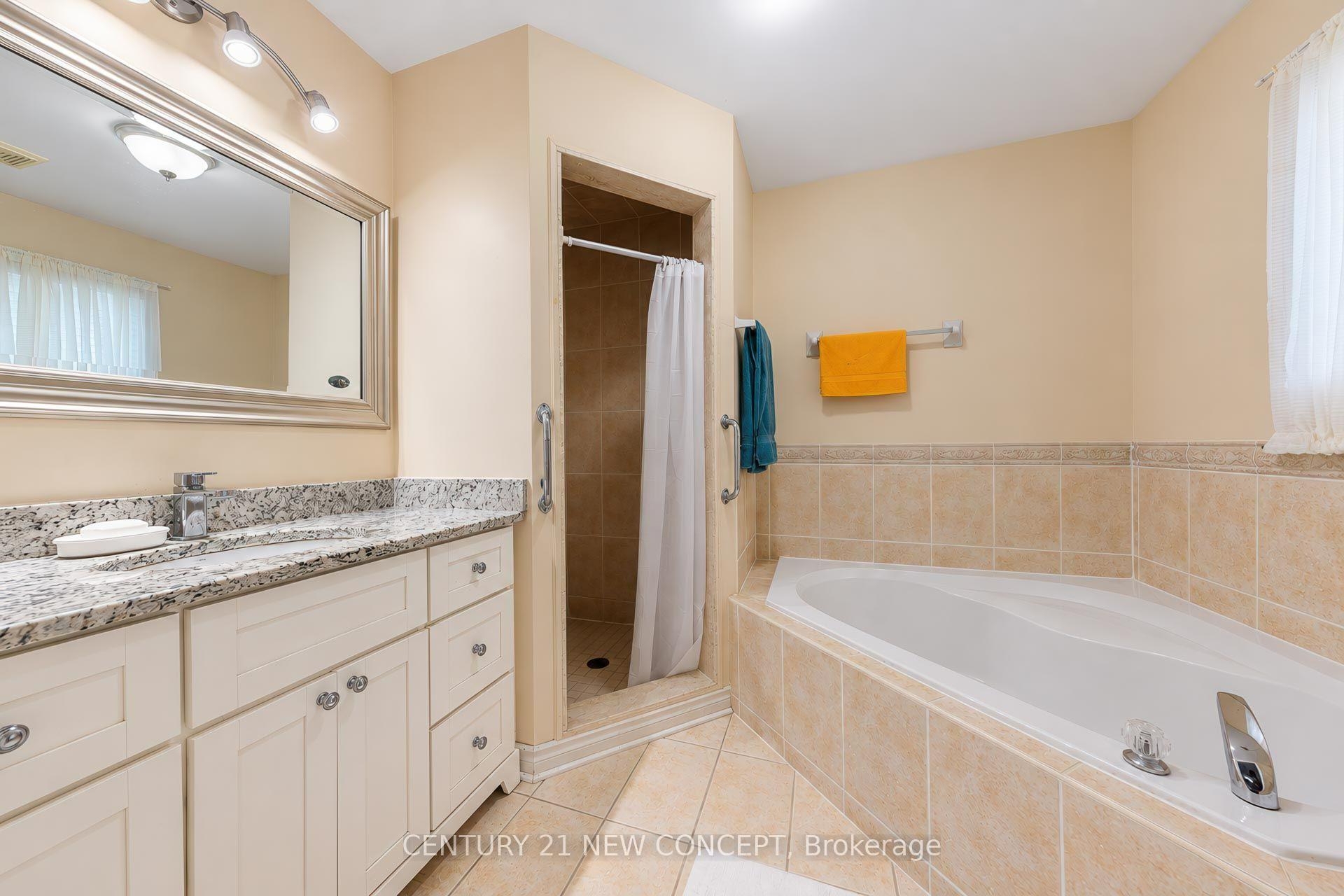 Photo 27 of 95 Bayview Avenue, Georgina, Keswick South — HOMEH