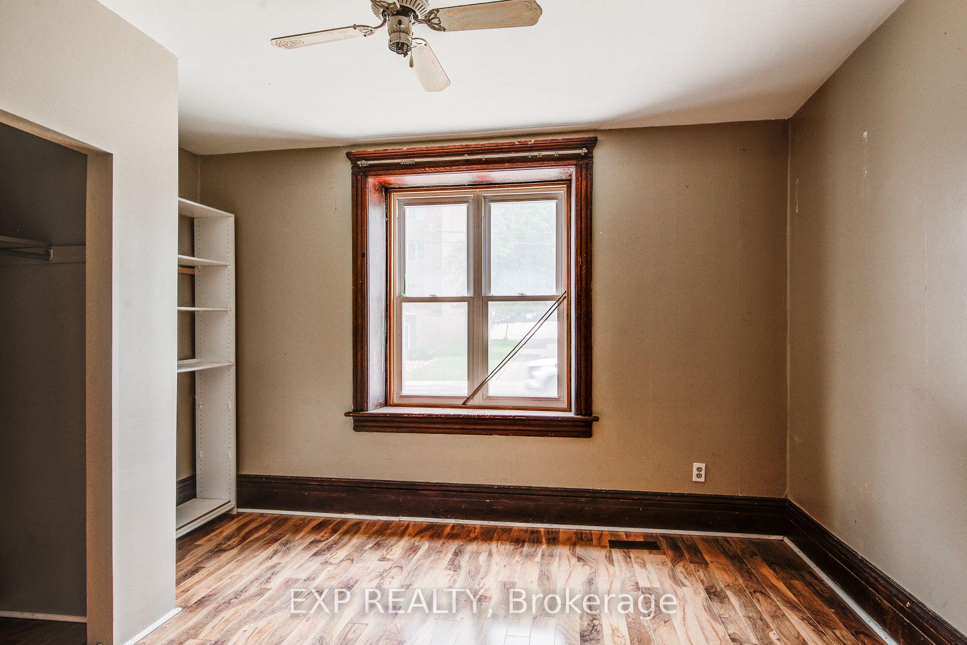 Photo 11 of 5 George Street S, Waterloo, Beechwood/University — HOMEH