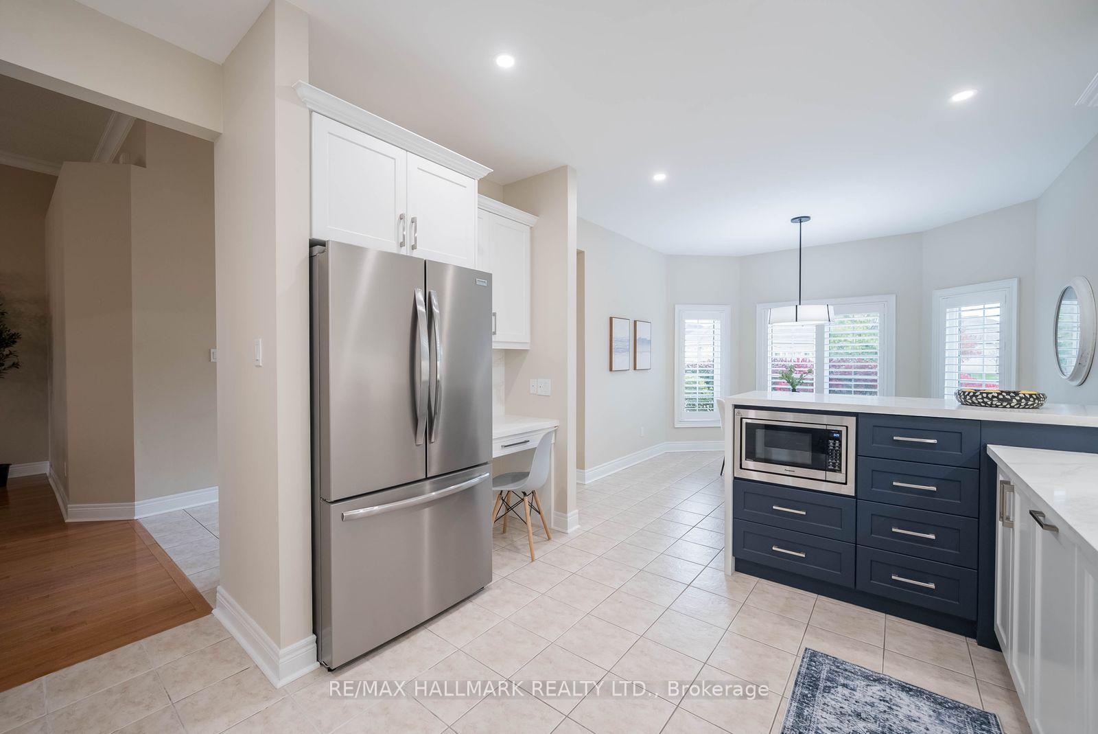 Photo 6 of 2 Lamb's Run, Whitchurch-Stouffville, Ballantrae — HOMEH