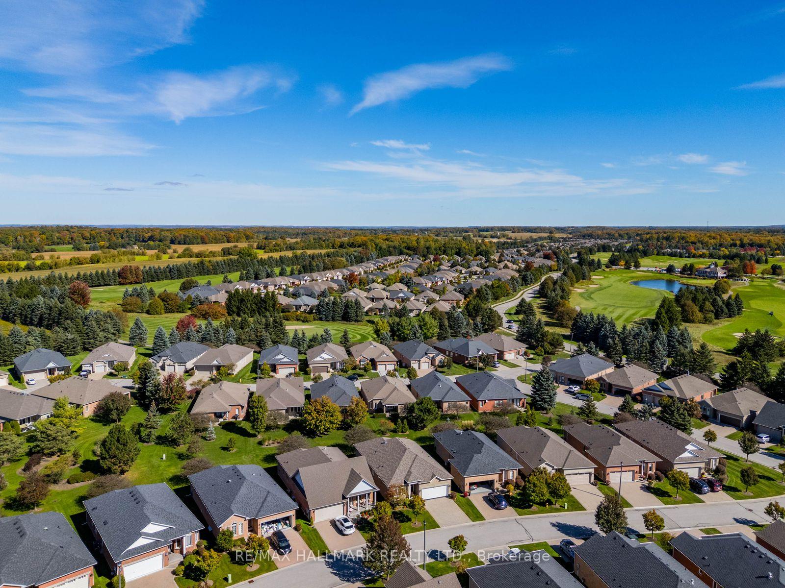 Photo 48 of 2 Lamb's Run, Whitchurch-Stouffville, Ballantrae — HOMEH