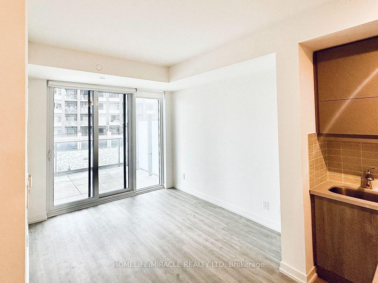 Photo 5 of Unit 521A, 8119 Birchmount Road, Markham, Unionville — HOMEH