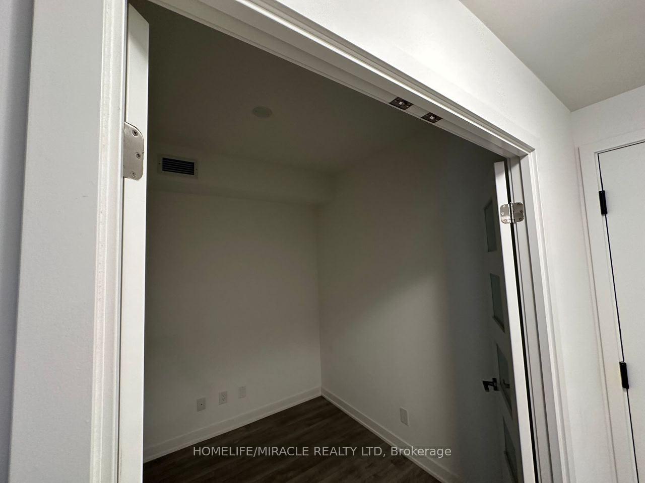 Photo 6 of Unit 521A, 8119 Birchmount Road, Markham, Unionville — HOMEH