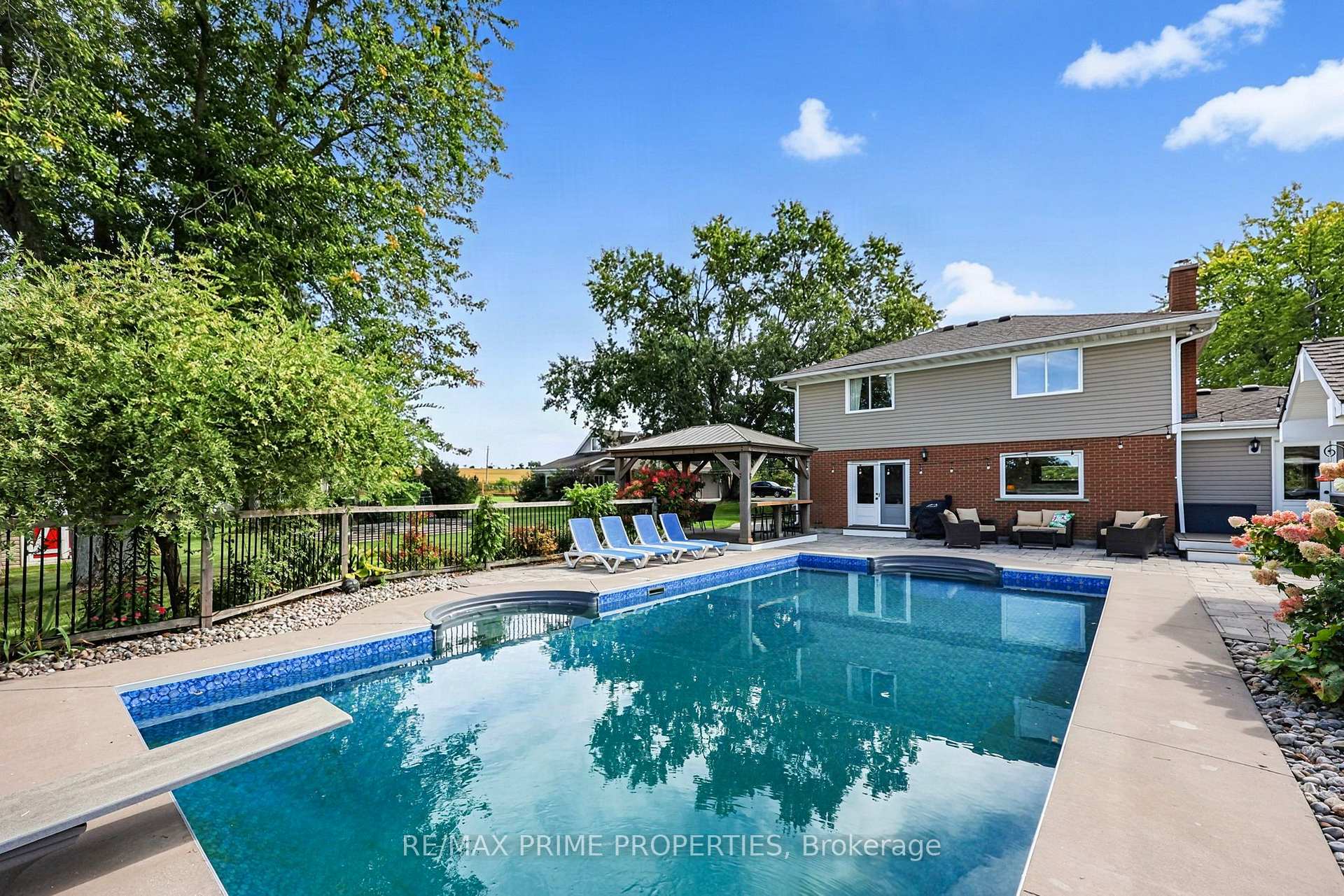 Photo 43 of 426 Zephyr Road, Uxbridge, Rural Uxbridge — HOMEH