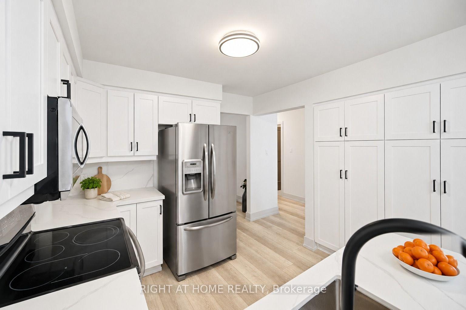 Photo 9 of 32 Cheviot Crescent, Brampton, Heart Lake East — HOMEH