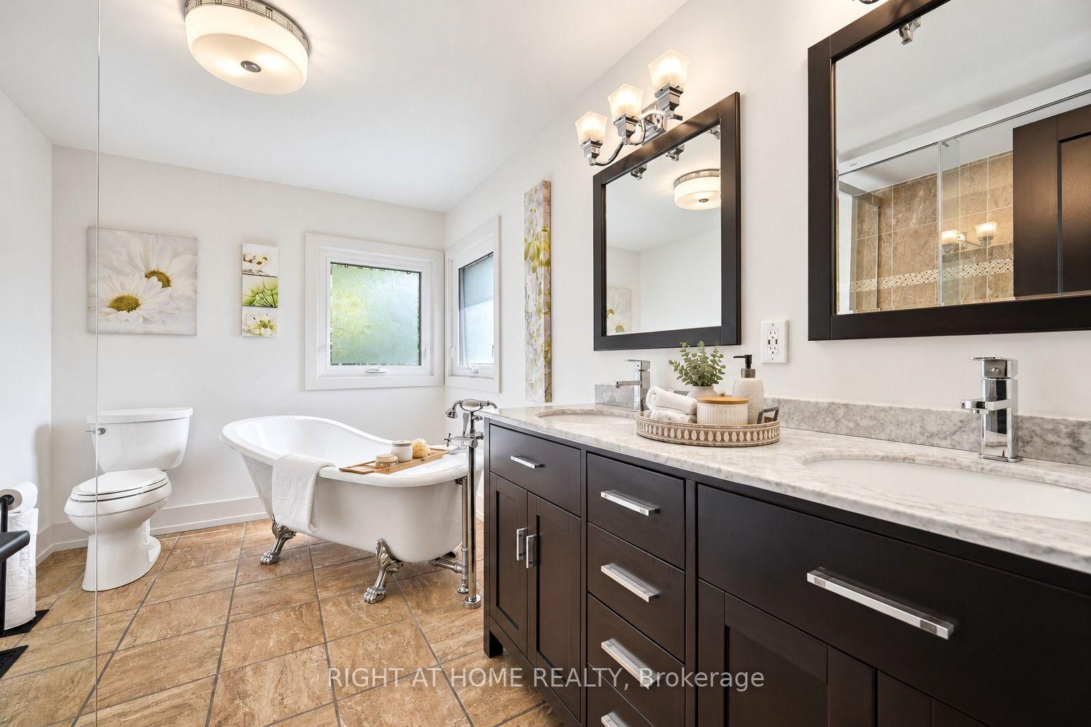 Photo 18 of 32 Cheviot Crescent, Brampton, Heart Lake East — HOMEH