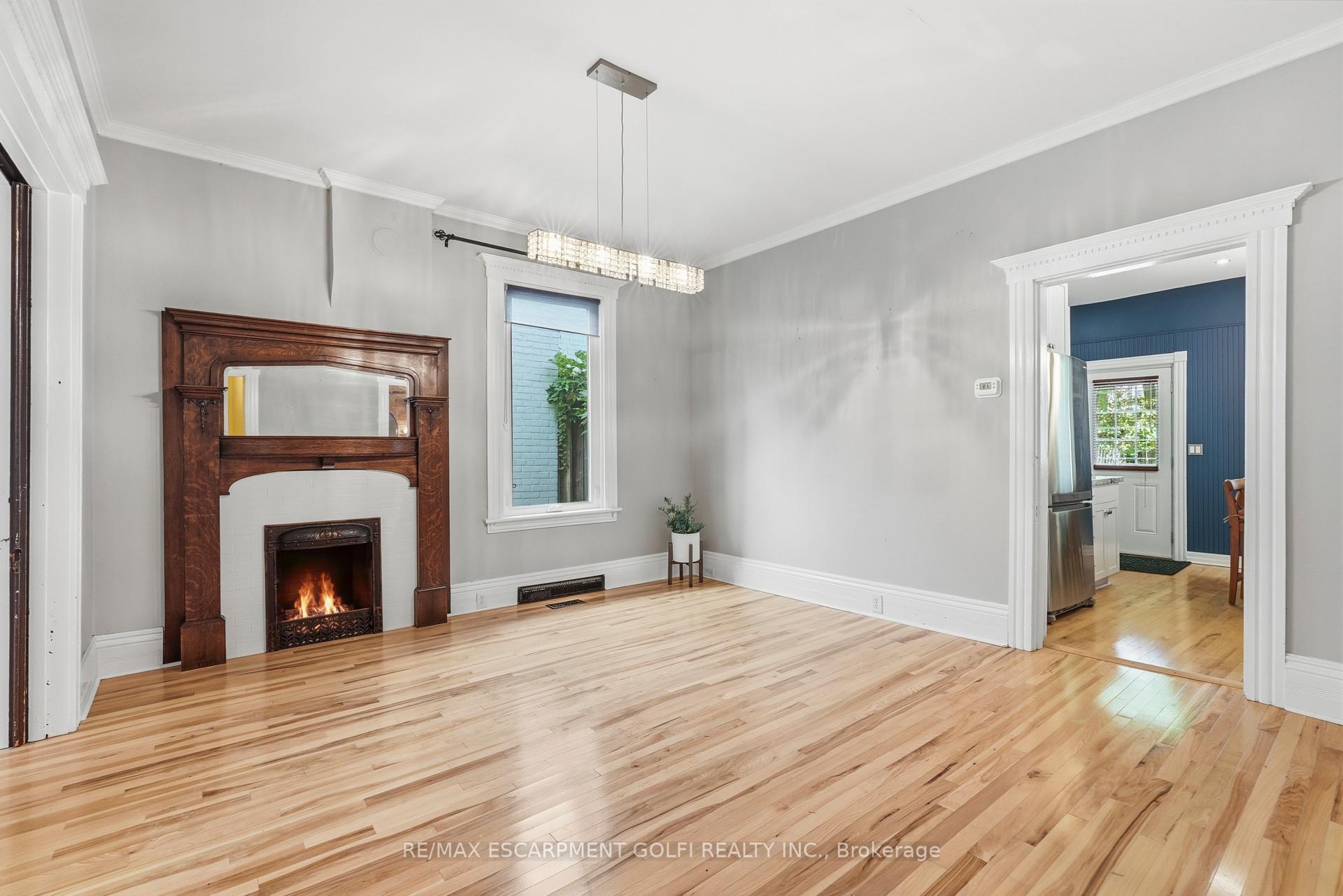 Photo 5 of 198 Duke Street, Hamilton, Durand — HOMEH
