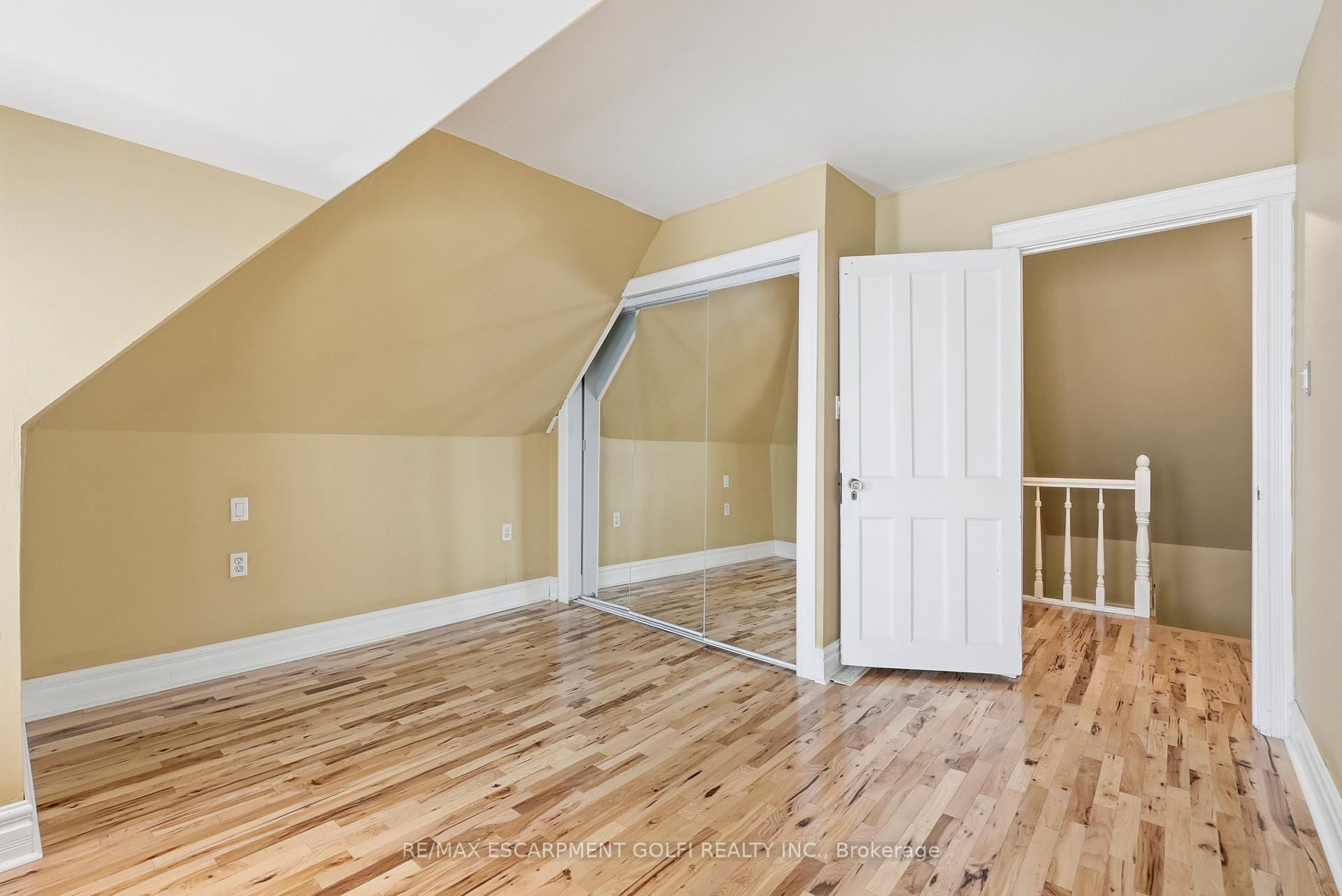 Photo 18 of 198 Duke Street, Hamilton, Durand — HOMEH