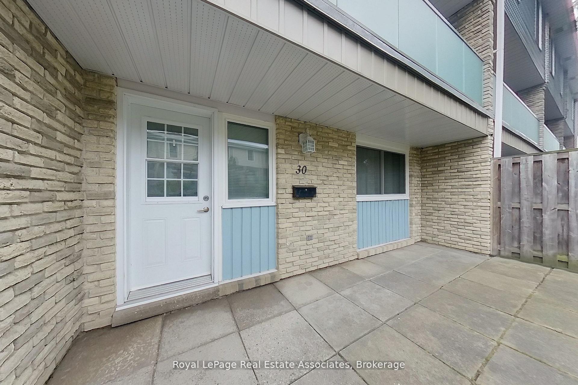 Photo 5 of Unit 30, 35 Breckenridge Drive, Kitchener, Heritage Park - Kitchener — HOMEH