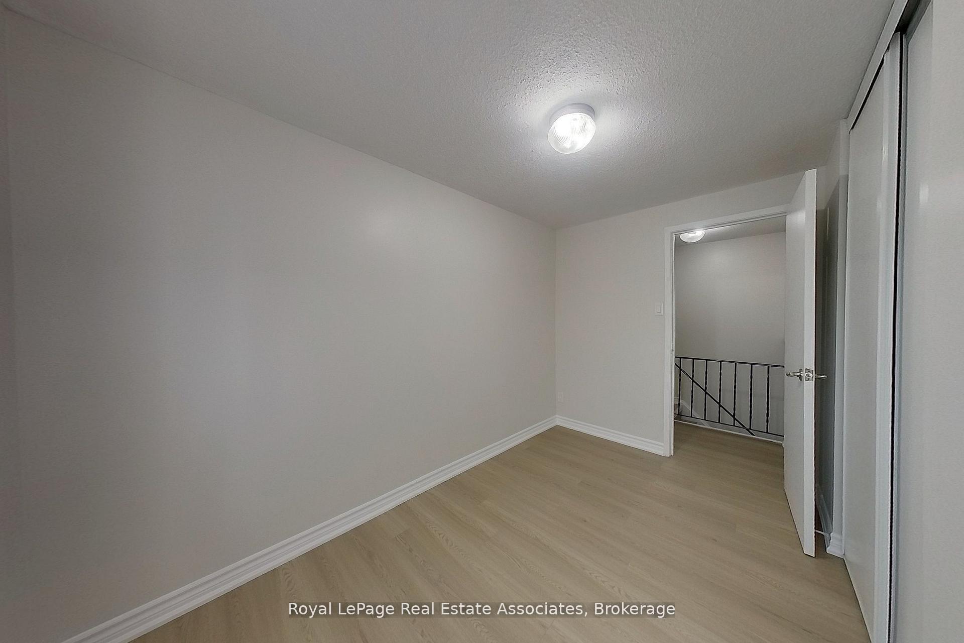 Photo 29 of Unit 30, 35 Breckenridge Drive, Kitchener, Heritage Park - Kitchener — HOMEH