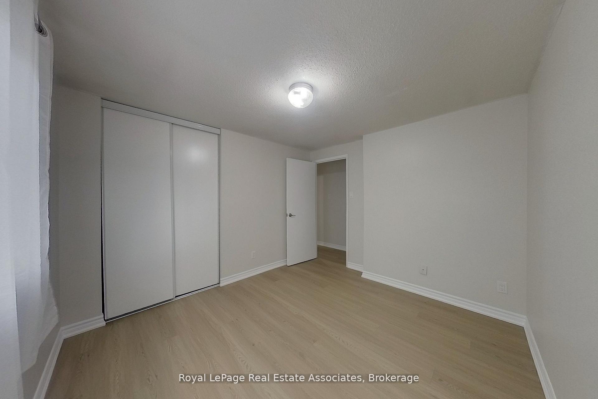 Photo 32 of Unit 30, 35 Breckenridge Drive, Kitchener, Heritage Park - Kitchener — HOMEH