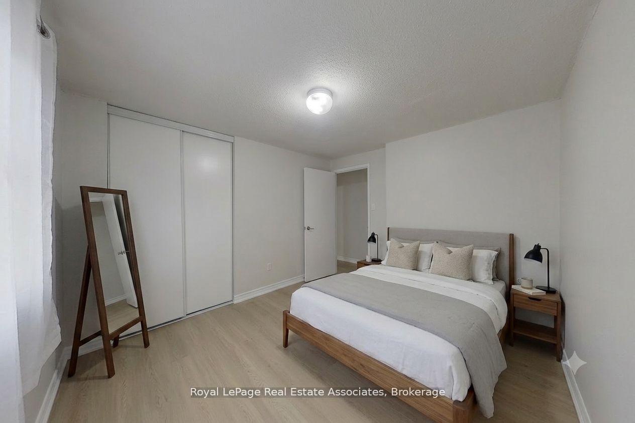 Photo 33 of Unit 30, 35 Breckenridge Drive, Kitchener, Heritage Park - Kitchener — HOMEH