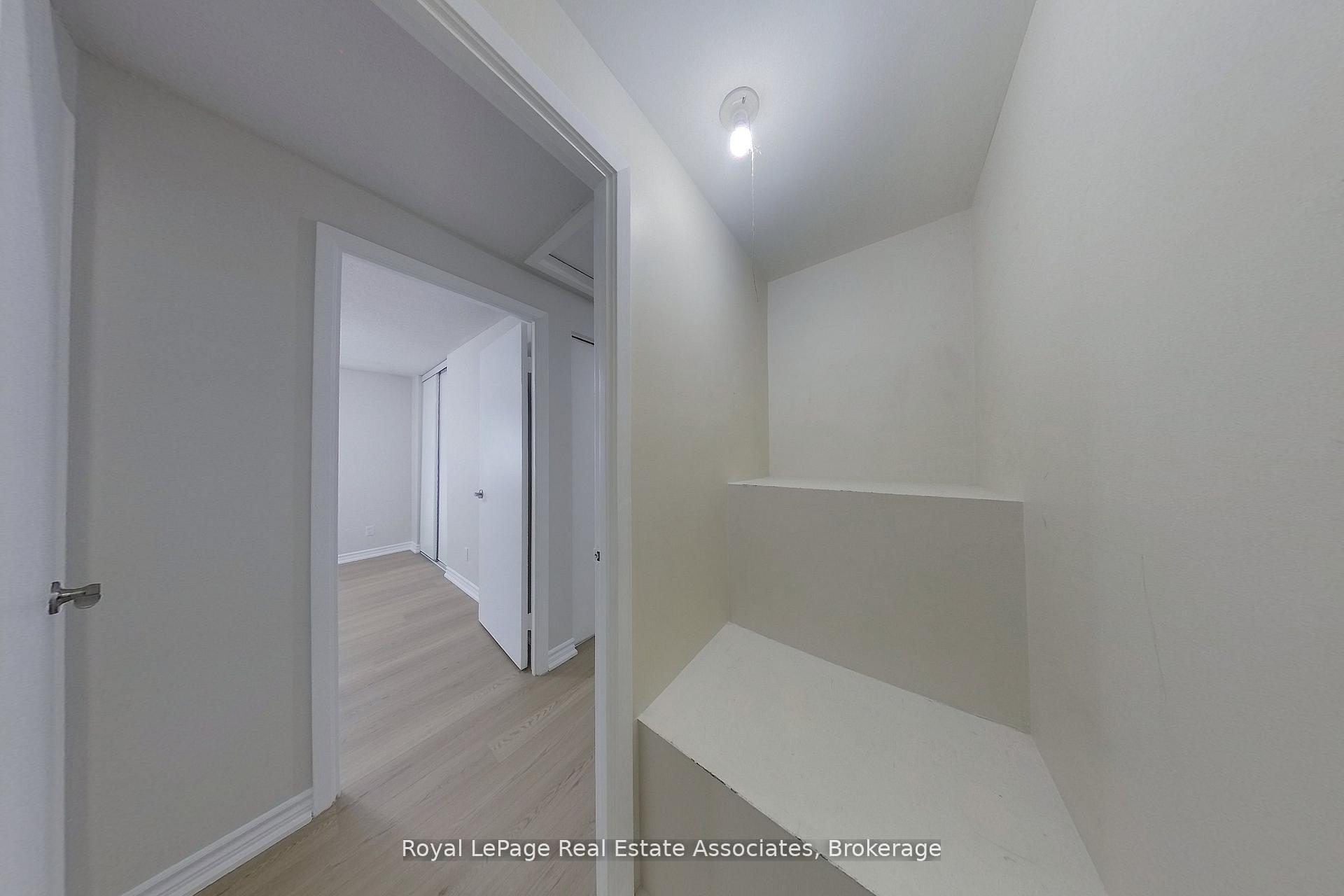 Photo 35 of Unit 30, 35 Breckenridge Drive, Kitchener, Heritage Park - Kitchener — HOMEH