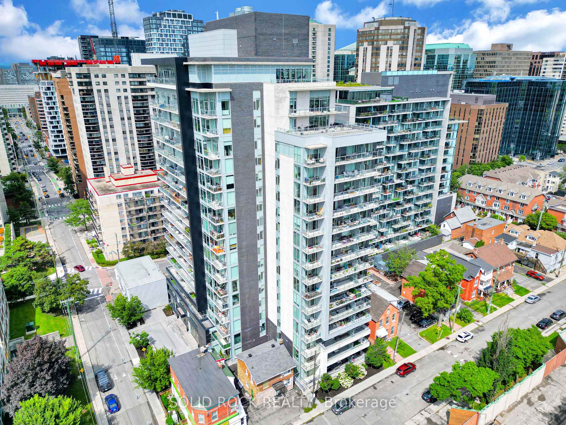 Photo of Unit 309, 255 Bay Street