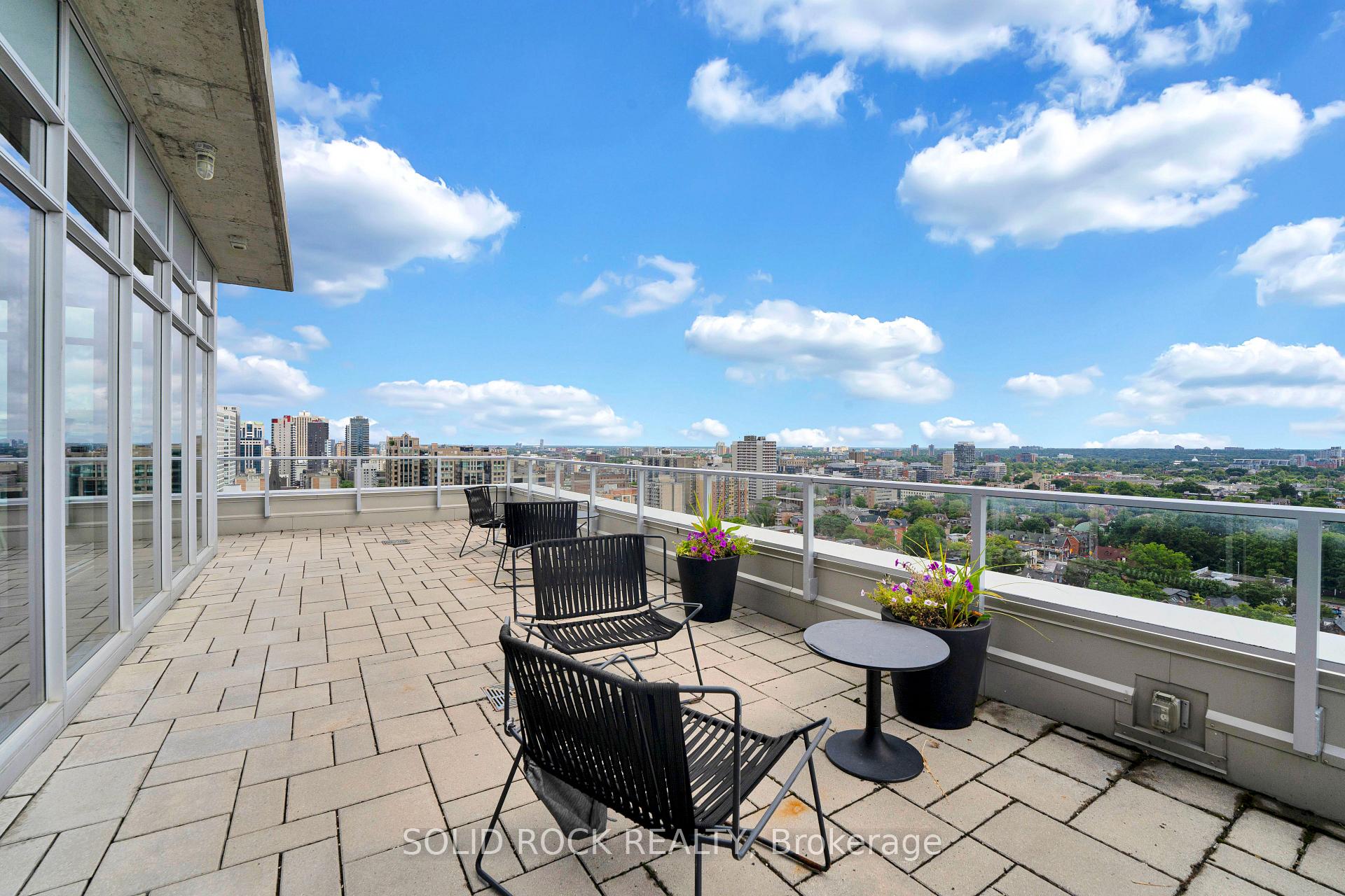 Photo 9 of Unit 309, 255 Bay Street, Ottawa, Ottawa Centre — HOMEH