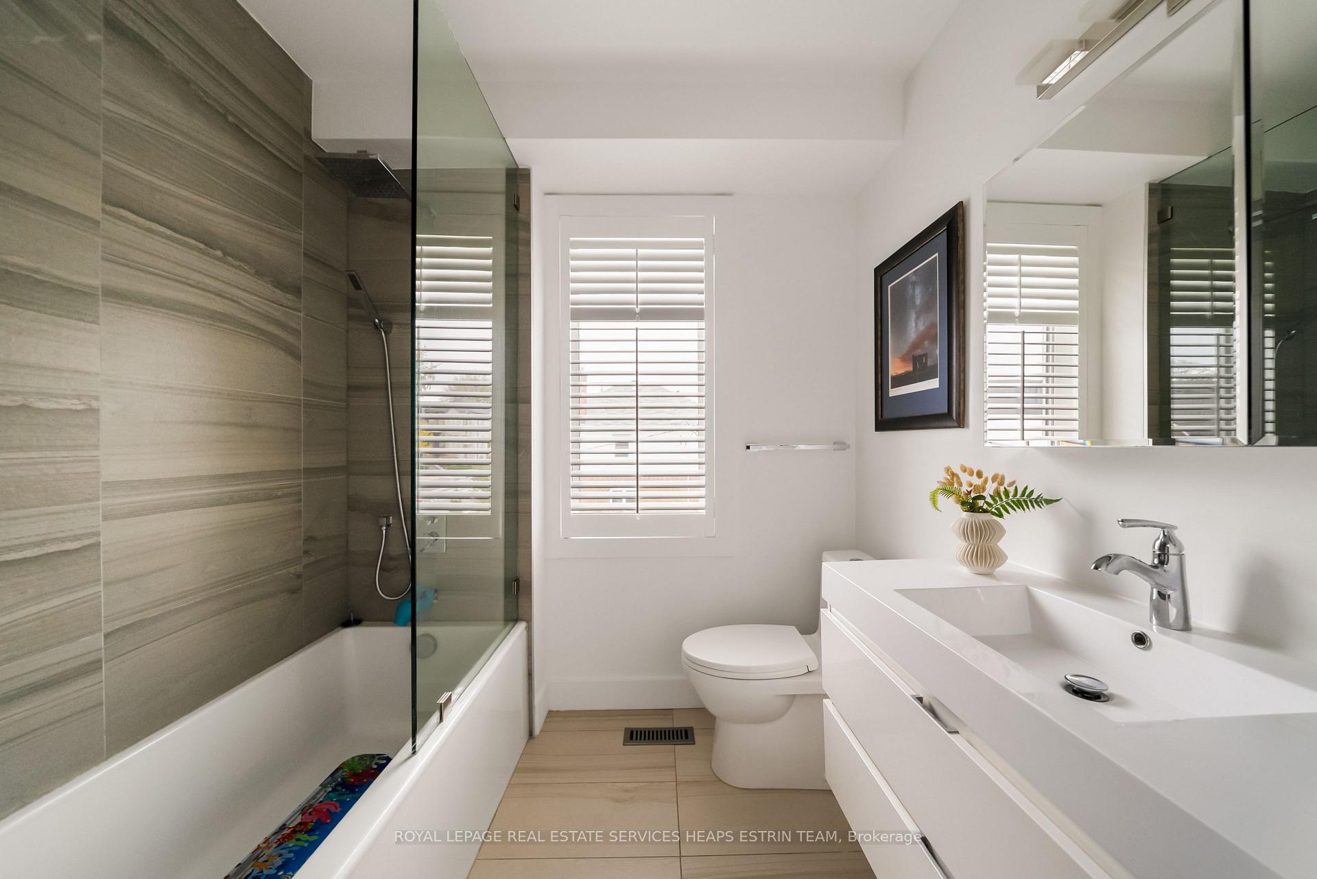 Photo 25 of 628 Winona Drive, Toronto, Oakwood Village — HOMEH