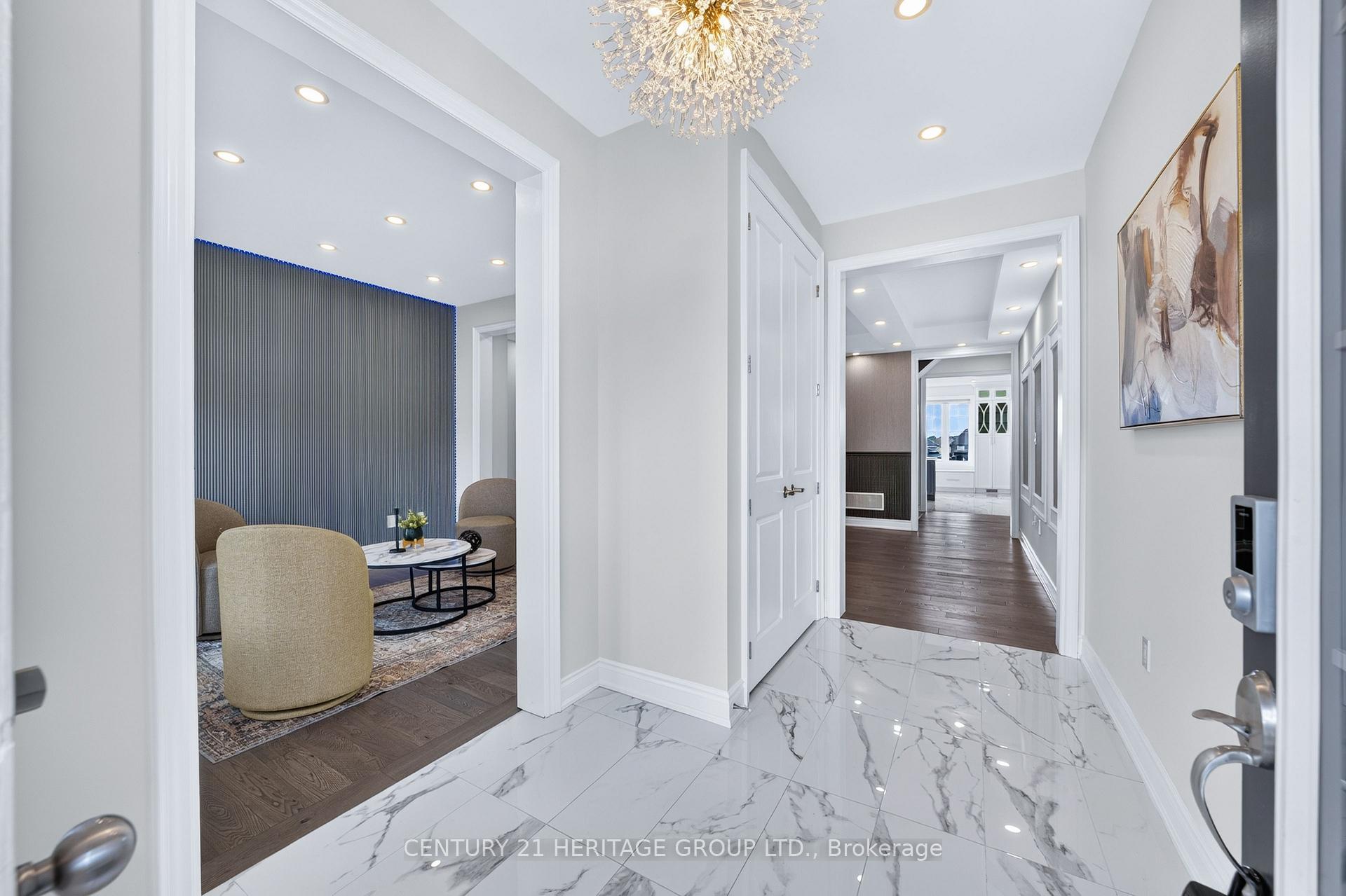 Photo 4 of 282 Reg Harrison Trail, Newmarket, Glenway Estates — HOMEH