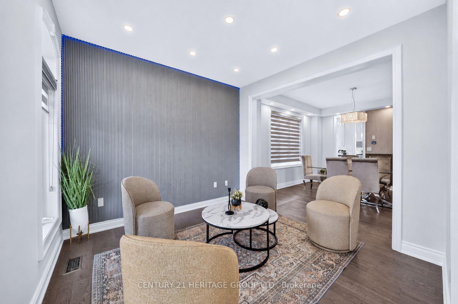Photo 5 of 282 Reg Harrison Trail, Newmarket, Glenway Estates — HOMEH