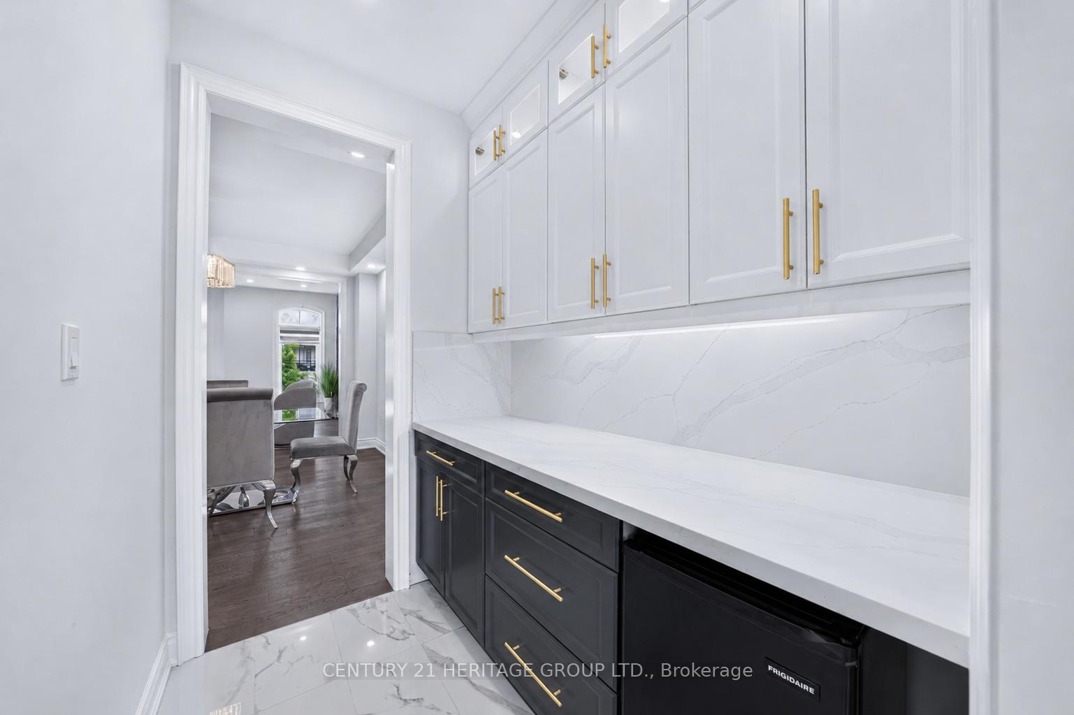 Photo 18 of 282 Reg Harrison Trail, Newmarket, Glenway Estates — HOMEH