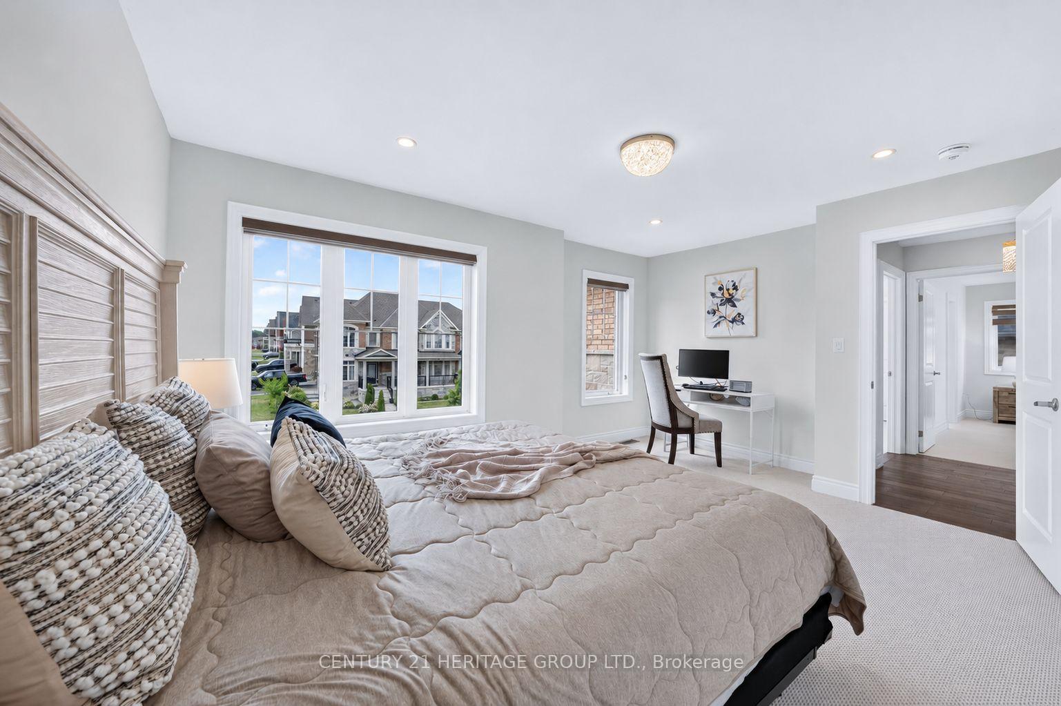 Photo 32 of 282 Reg Harrison Trail, Newmarket, Glenway Estates — HOMEH