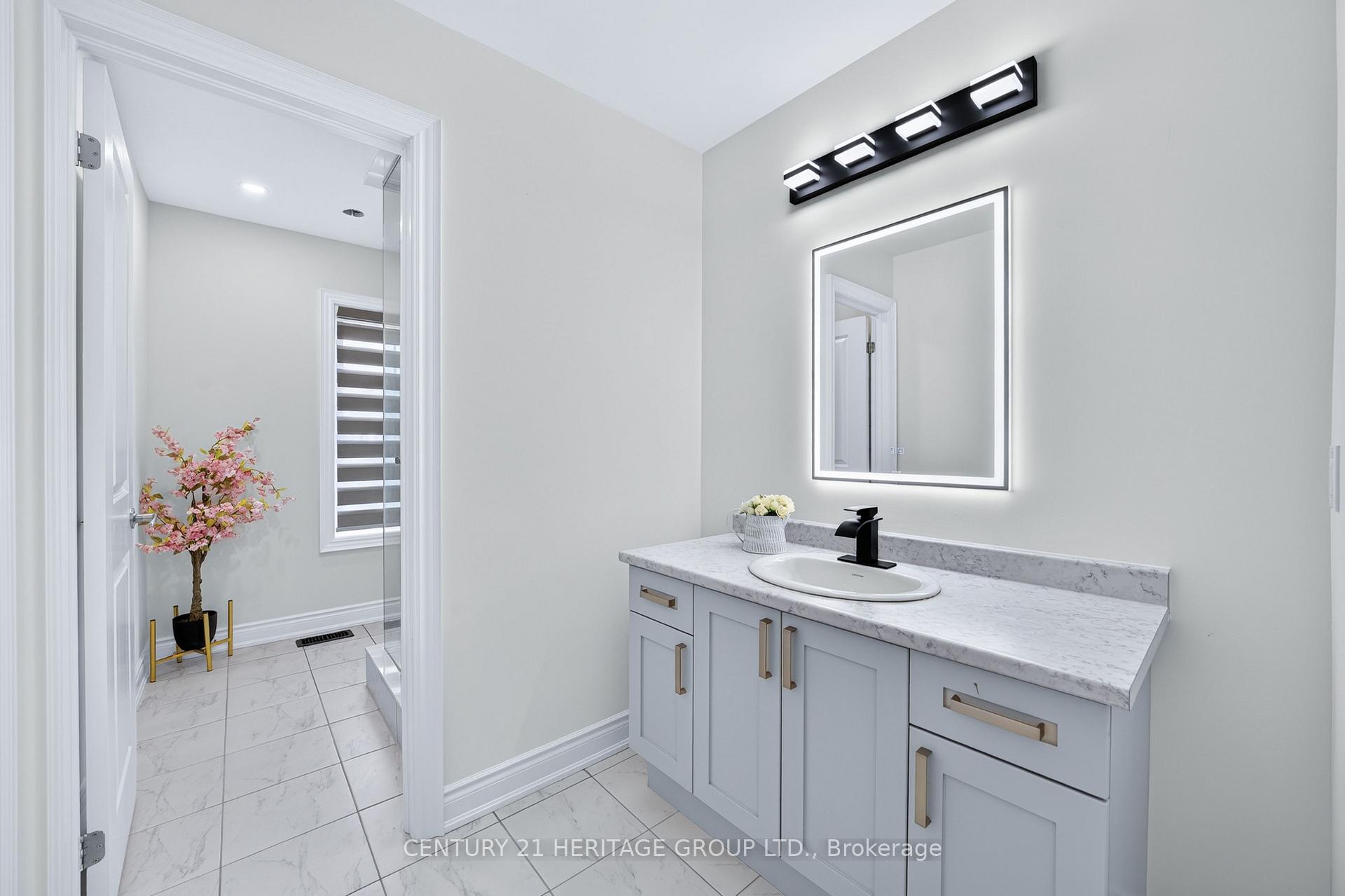 Photo 37 of 282 Reg Harrison Trail, Newmarket, Glenway Estates — HOMEH