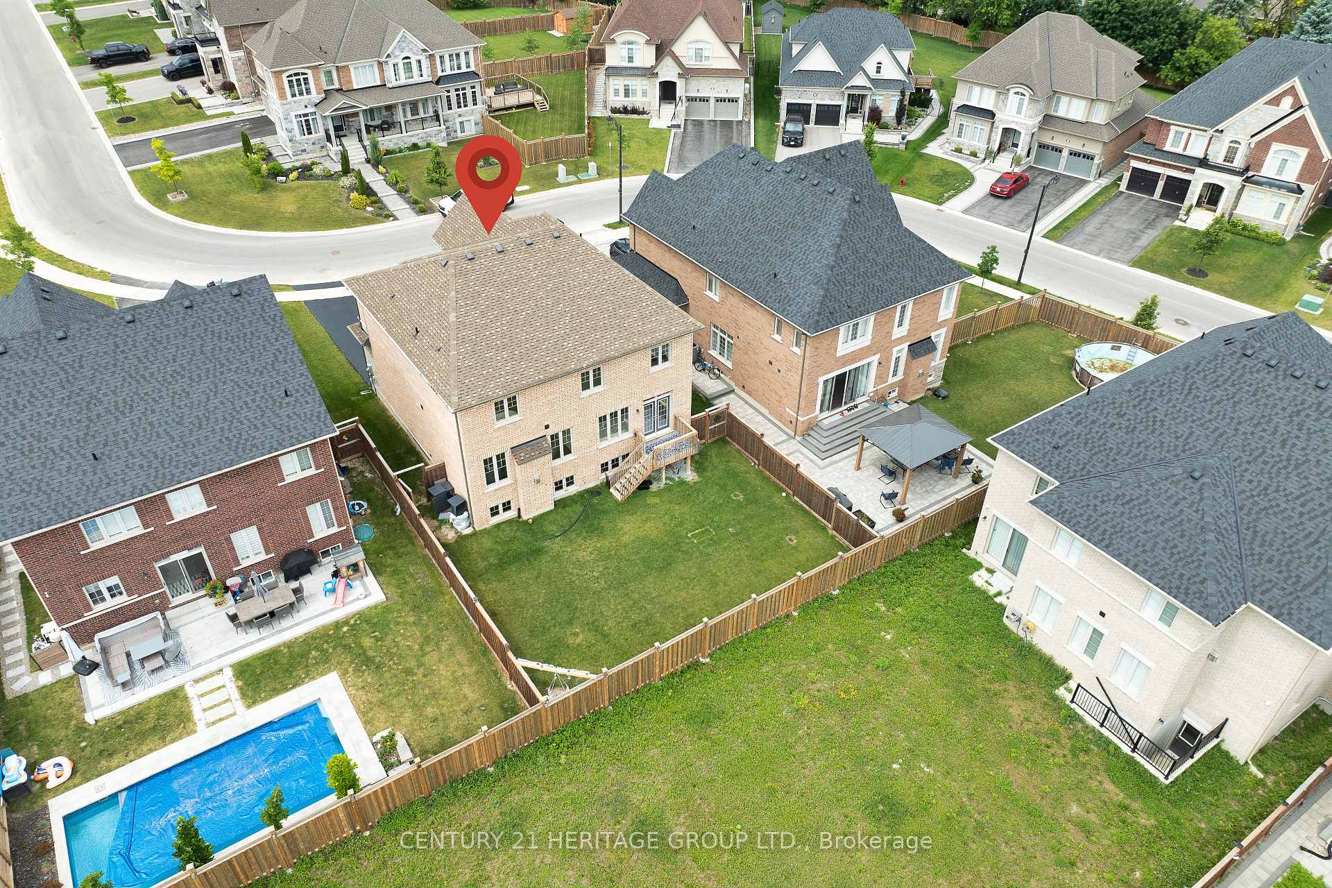 Photo 42 of 282 Reg Harrison Trail, Newmarket, Glenway Estates — HOMEH