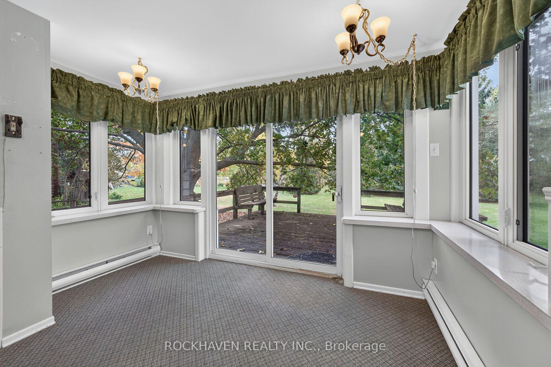 Photo 9 of 376 Rock Chapel Road, Hamilton, Rural Flamborough — HOMEH