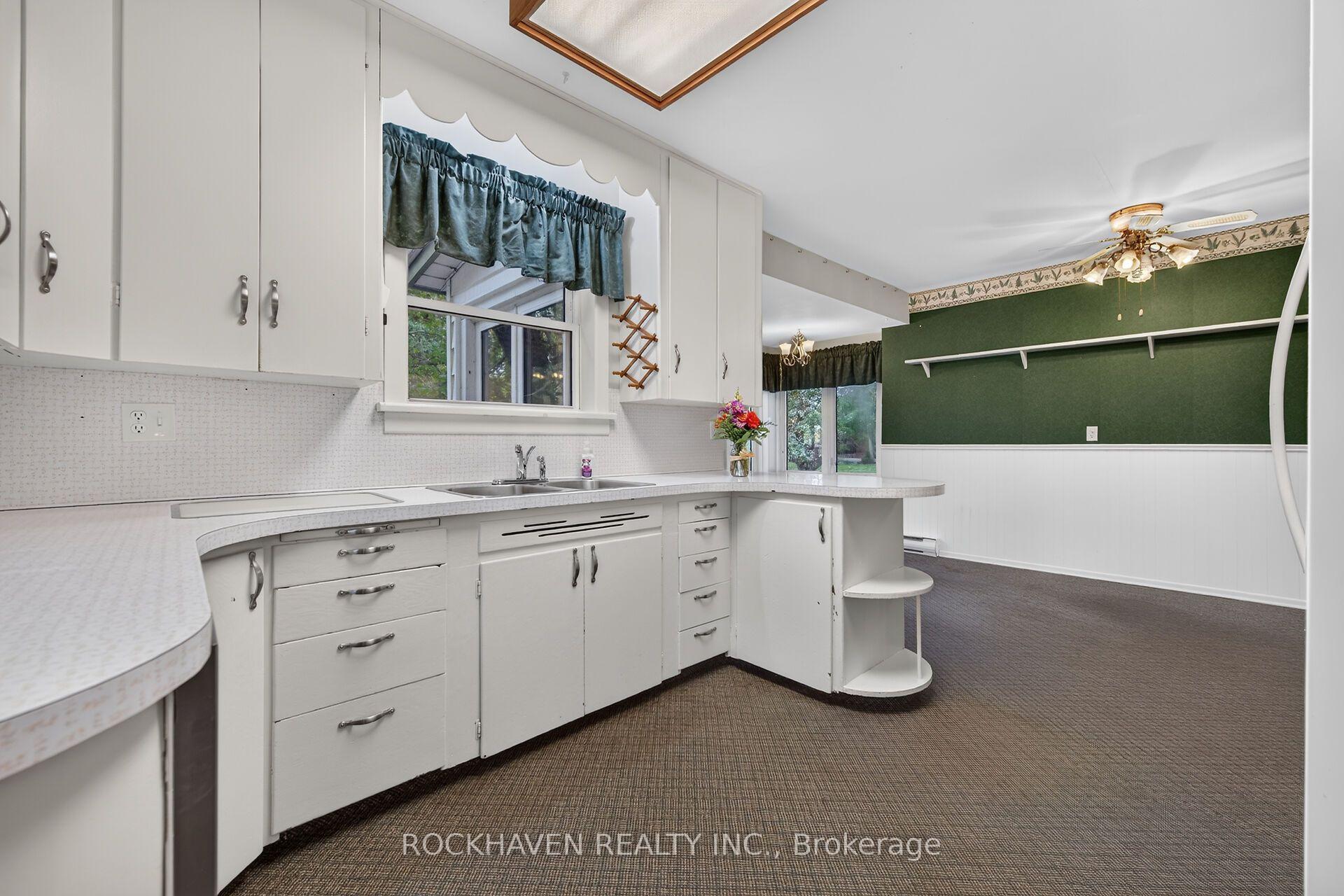 Photo 14 of 376 Rock Chapel Road, Hamilton, Rural Flamborough — HOMEH