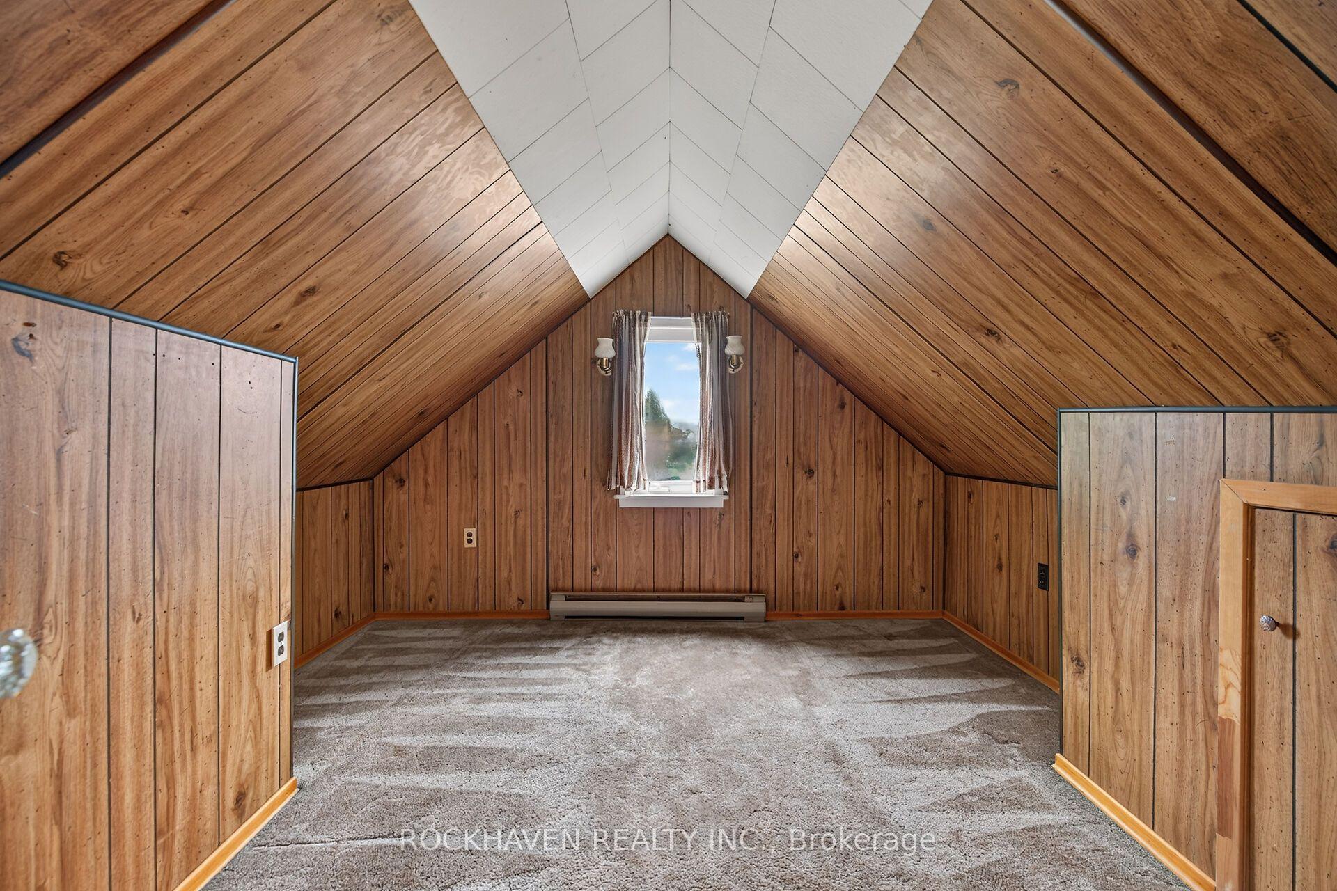 Photo 25 of 376 Rock Chapel Road, Hamilton, Rural Flamborough — HOMEH
