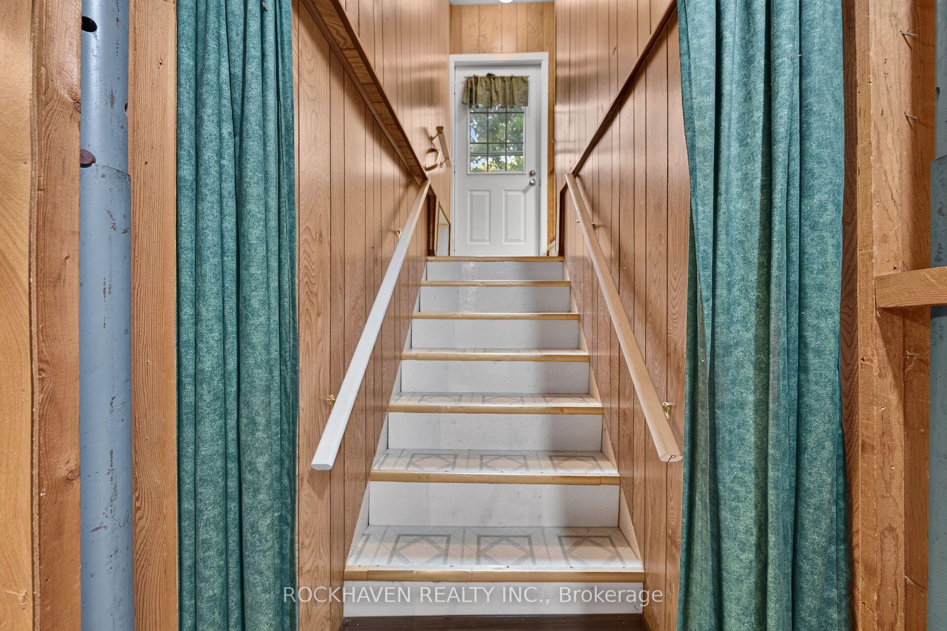 Photo 26 of 376 Rock Chapel Road, Hamilton, Rural Flamborough — HOMEH