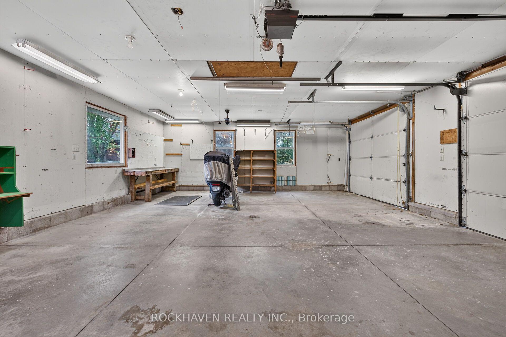 Photo 31 of 376 Rock Chapel Road, Hamilton, Rural Flamborough — HOMEH