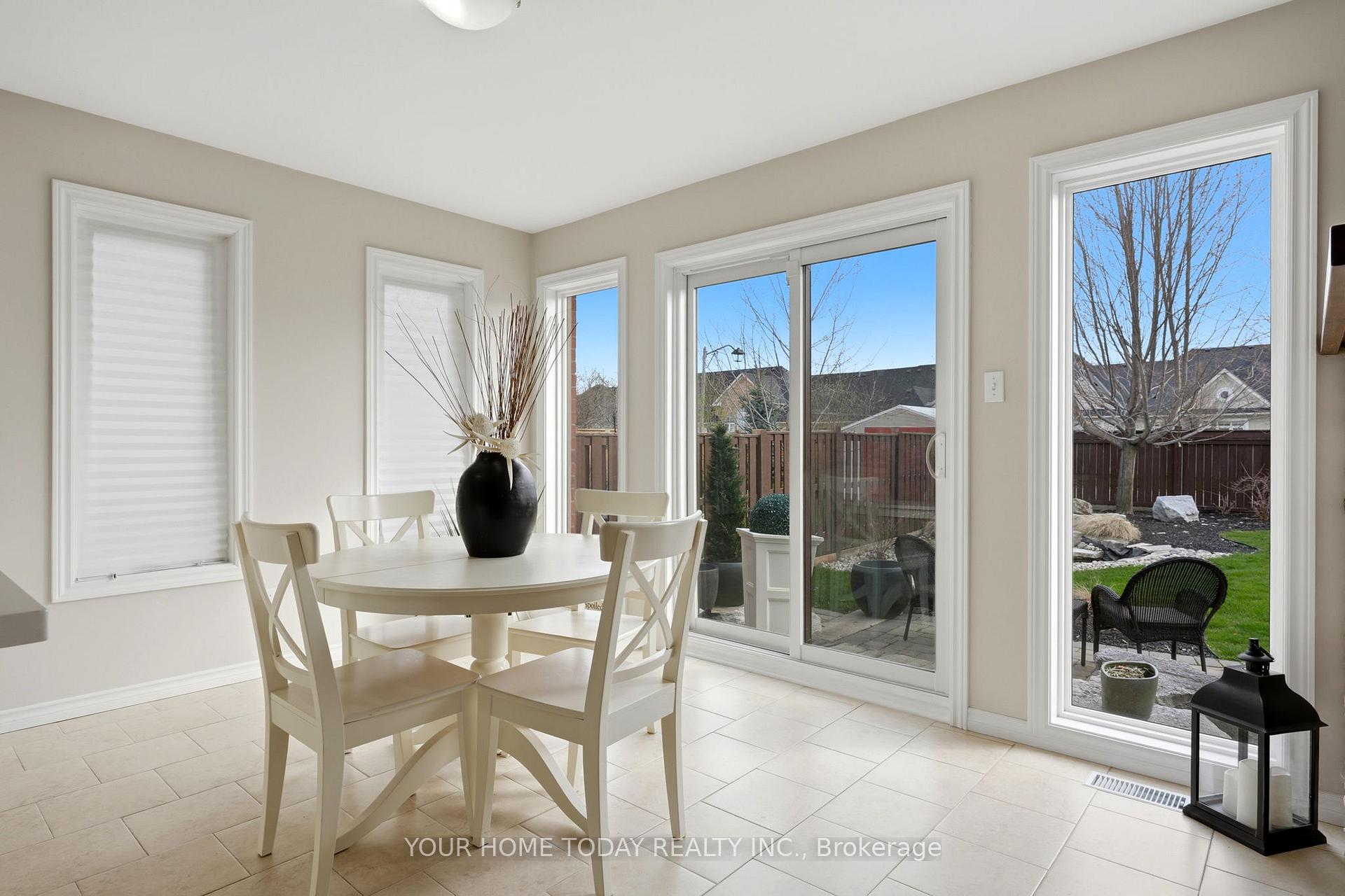 Photo 14 of 96 Lauchlin Crescent, Halton Hills, Georgetown — HOMEH