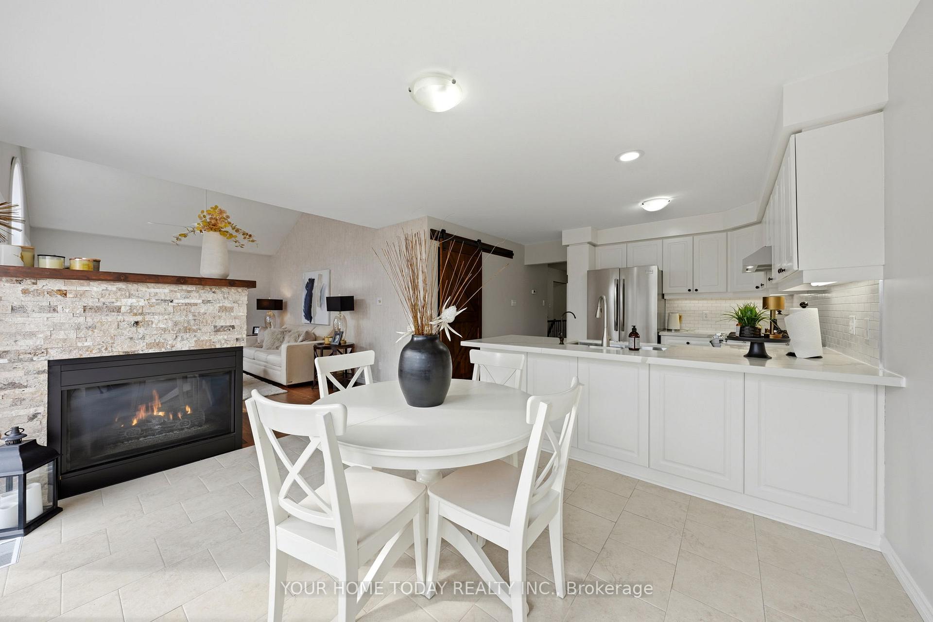 Photo 15 of 96 Lauchlin Crescent, Halton Hills, Georgetown — HOMEH