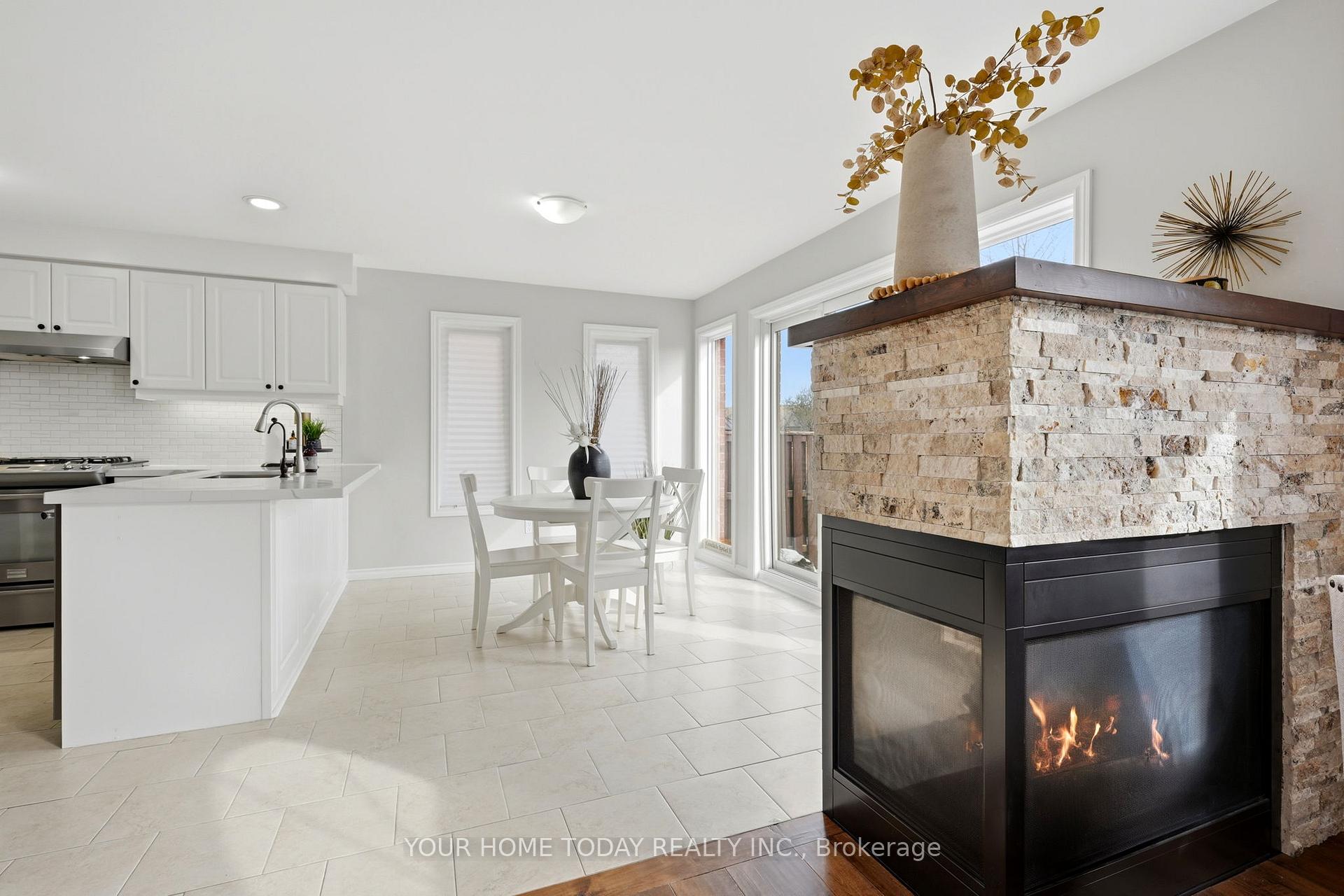 Photo 16 of 96 Lauchlin Crescent, Halton Hills, Georgetown — HOMEH