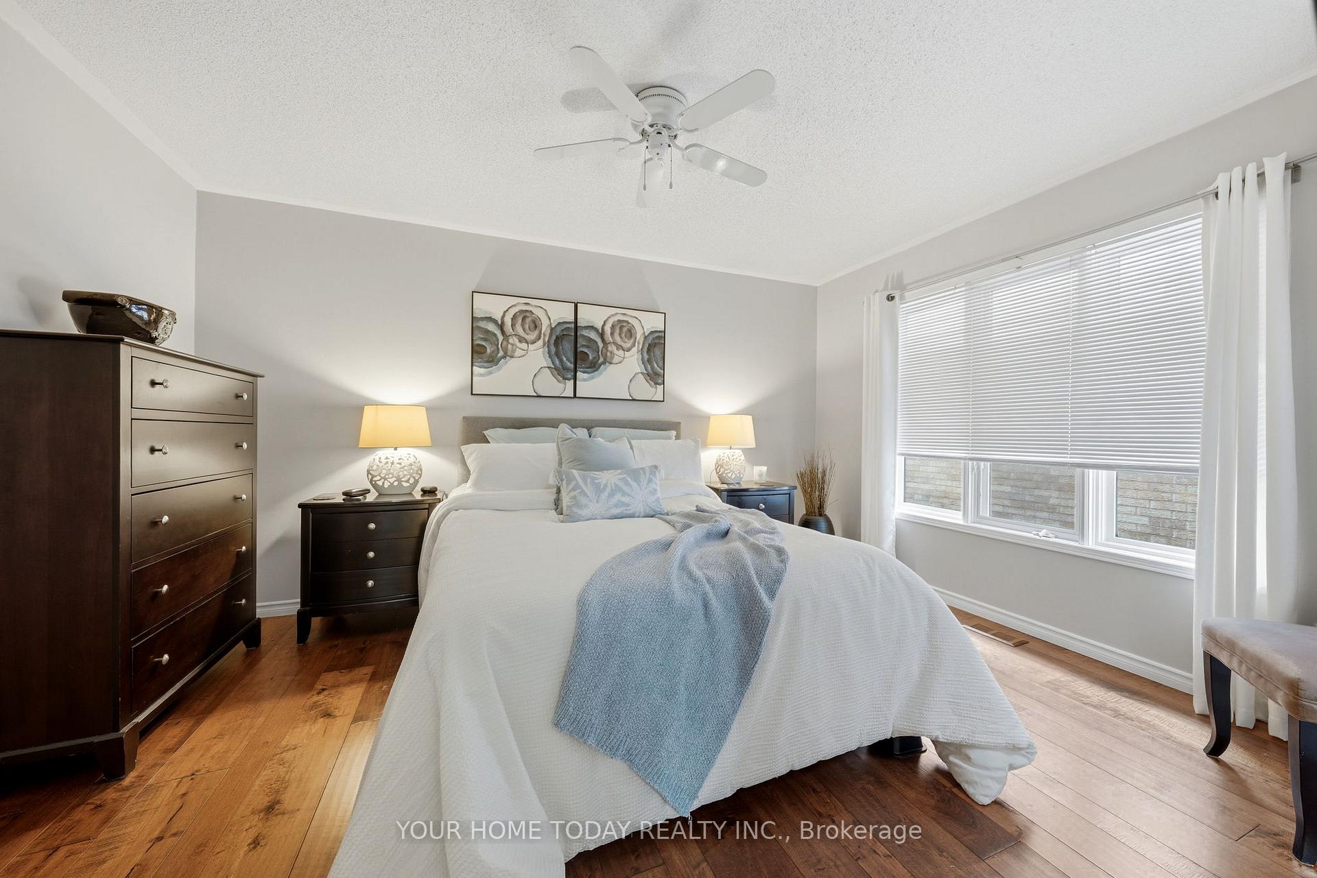 Photo 19 of 96 Lauchlin Crescent, Halton Hills, Georgetown — HOMEH