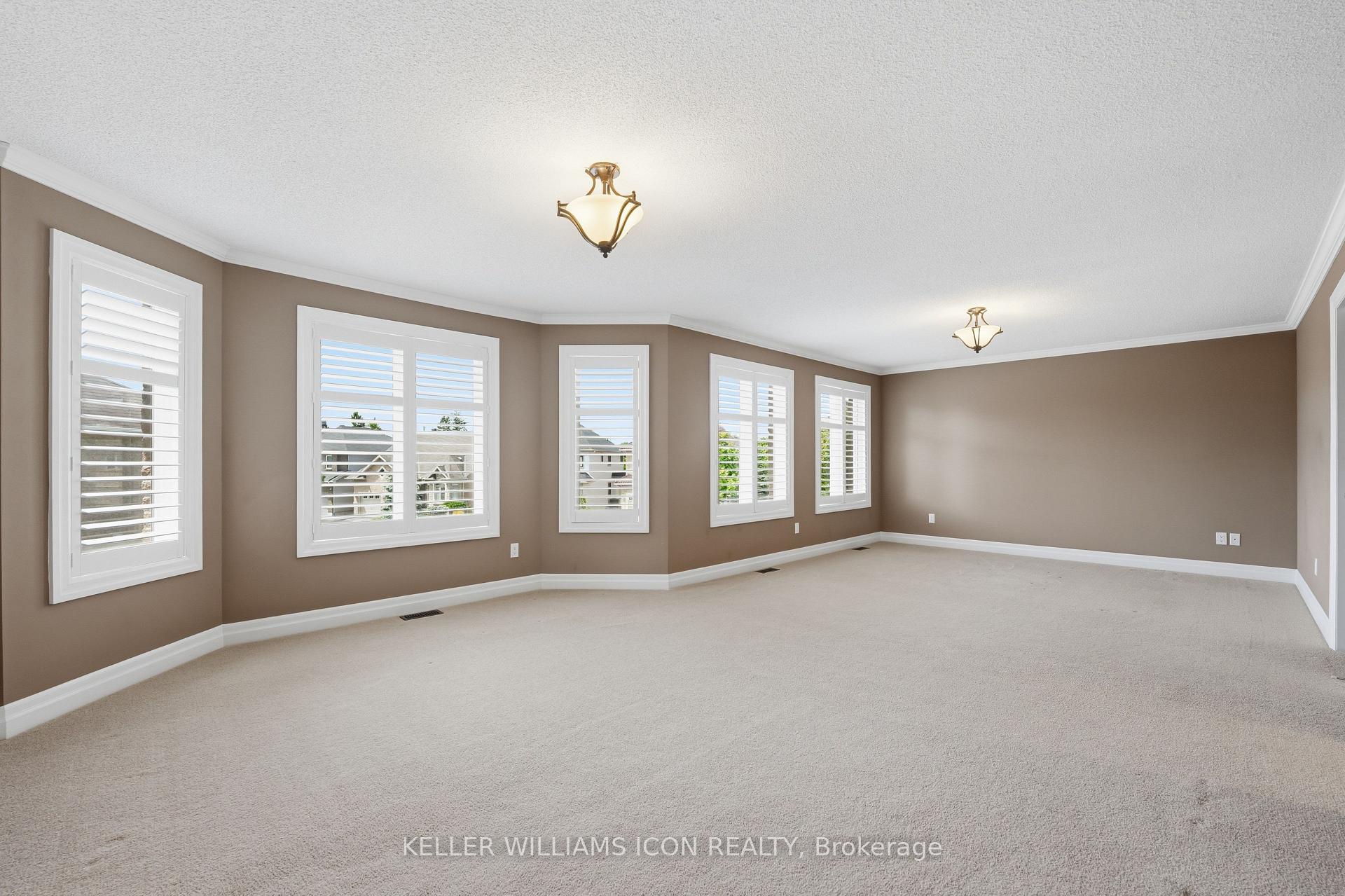 Photo 24 of 246 Madhu Crescent, Ottawa, Mooneys Bay — HOMEH