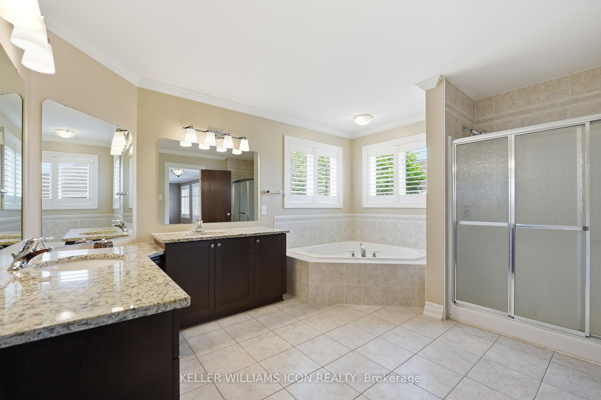Photo 26 of 246 Madhu Crescent, Ottawa, Mooneys Bay — HOMEH