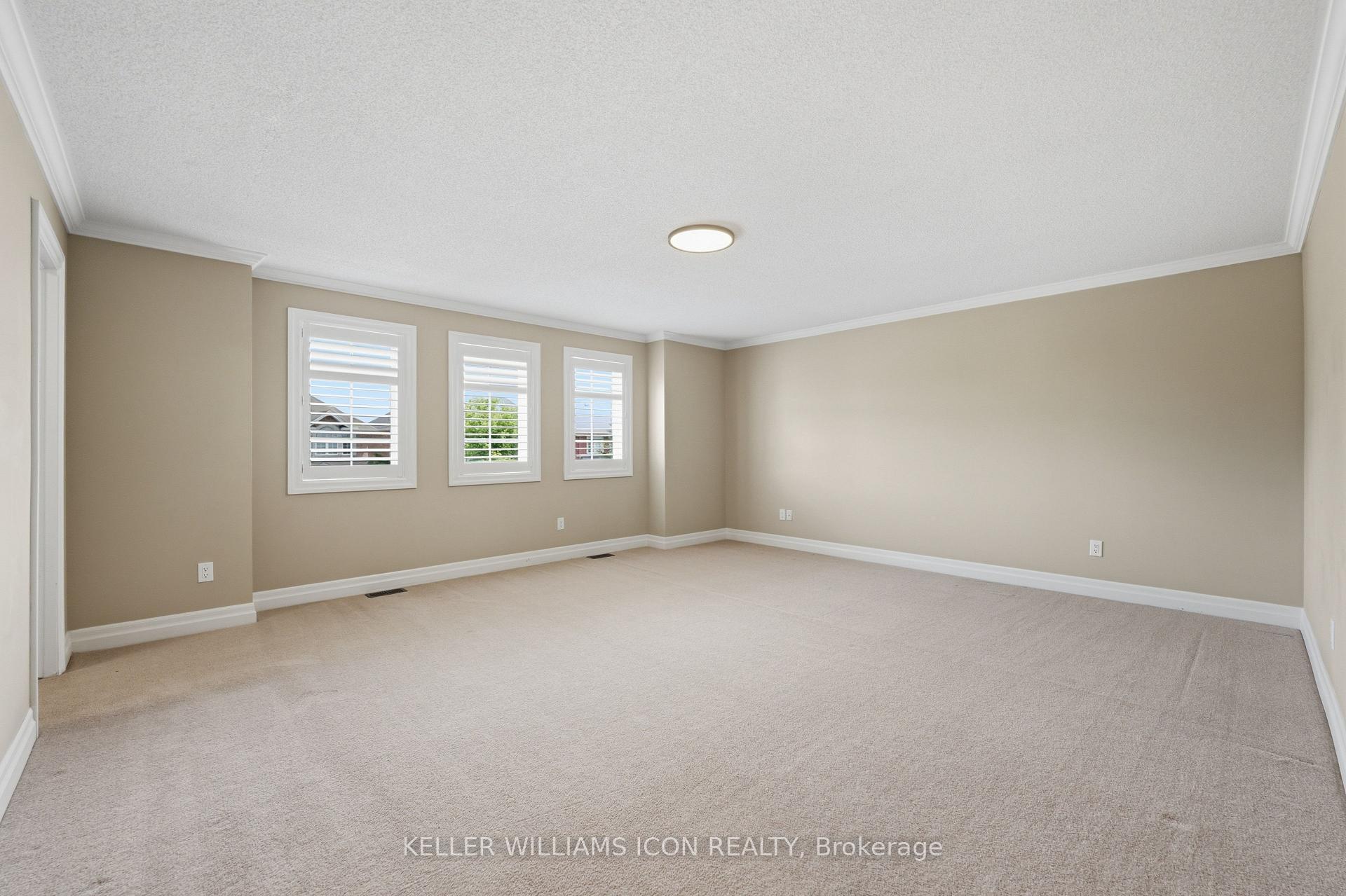 Photo 30 of 246 Madhu Crescent, Ottawa, Mooneys Bay — HOMEH