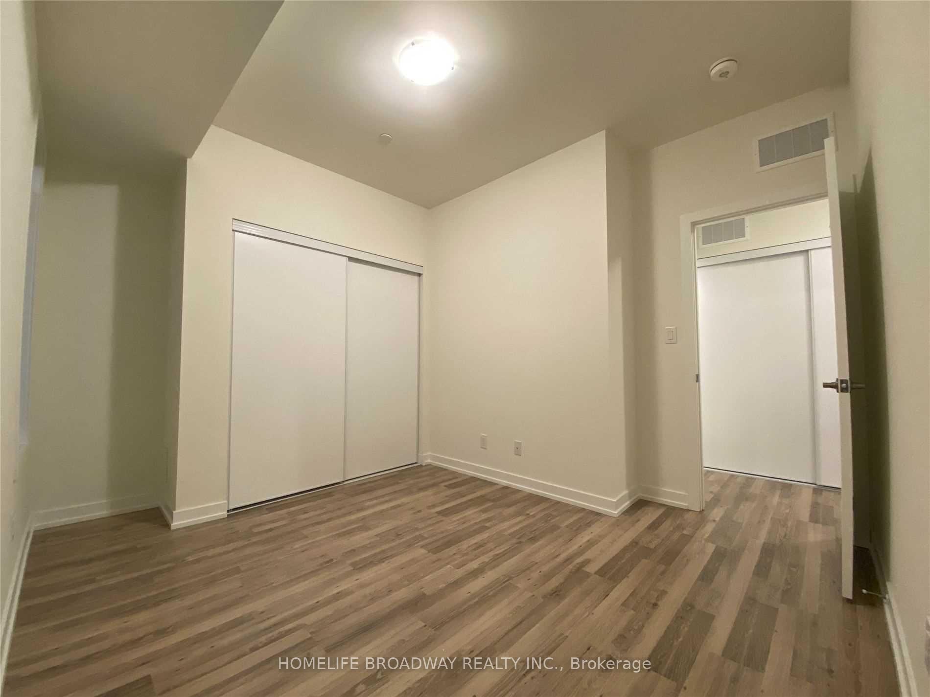 Photo 5 of Unit 113, 370 Red Maple Road, Richmond Hill, Langstaff — HOMEH