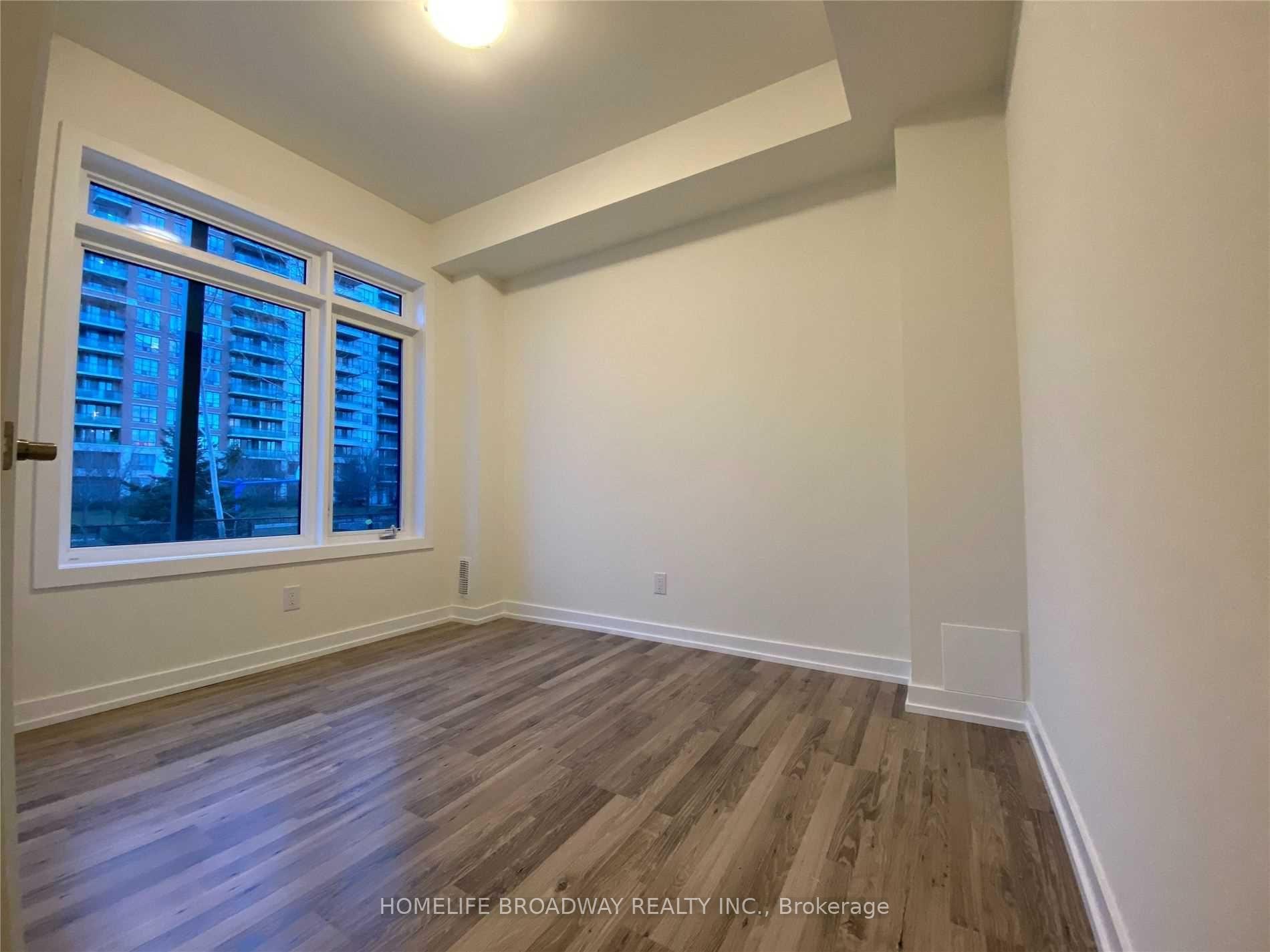 Photo 6 of Unit 113, 370 Red Maple Road, Richmond Hill, Langstaff — HOMEH