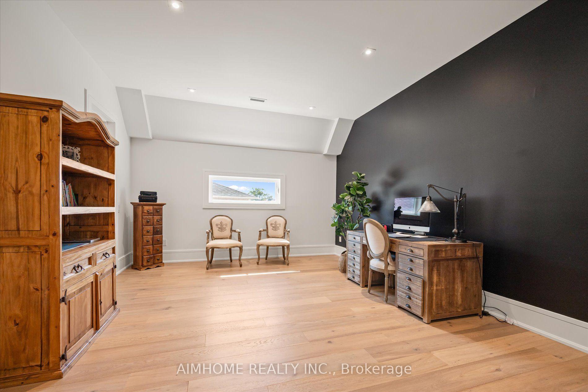 Photo 27 of 48 Maple Grove Avenue N, Richmond Hill, Oak Ridges — HOMEH