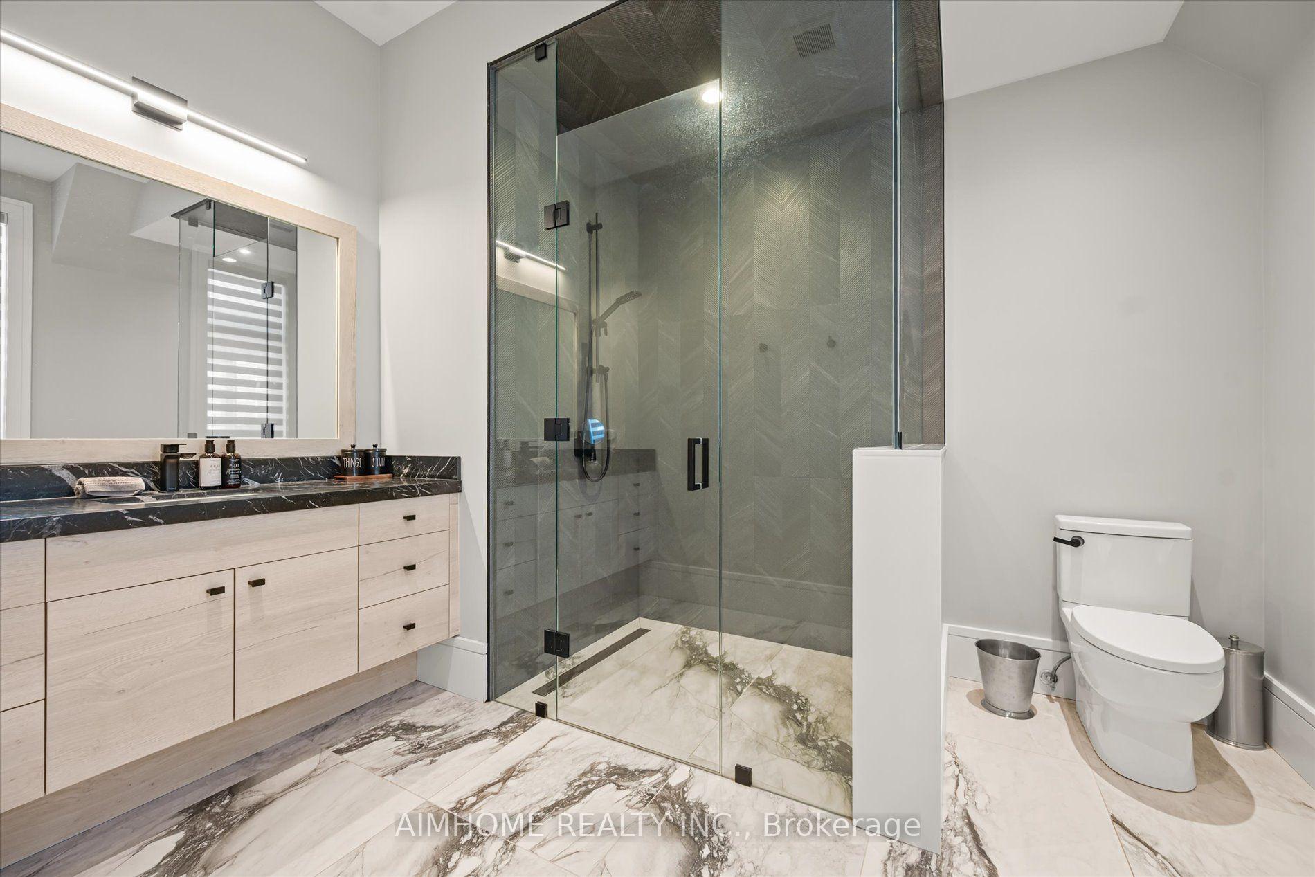 Photo 31 of 48 Maple Grove Avenue N, Richmond Hill, Oak Ridges — HOMEH