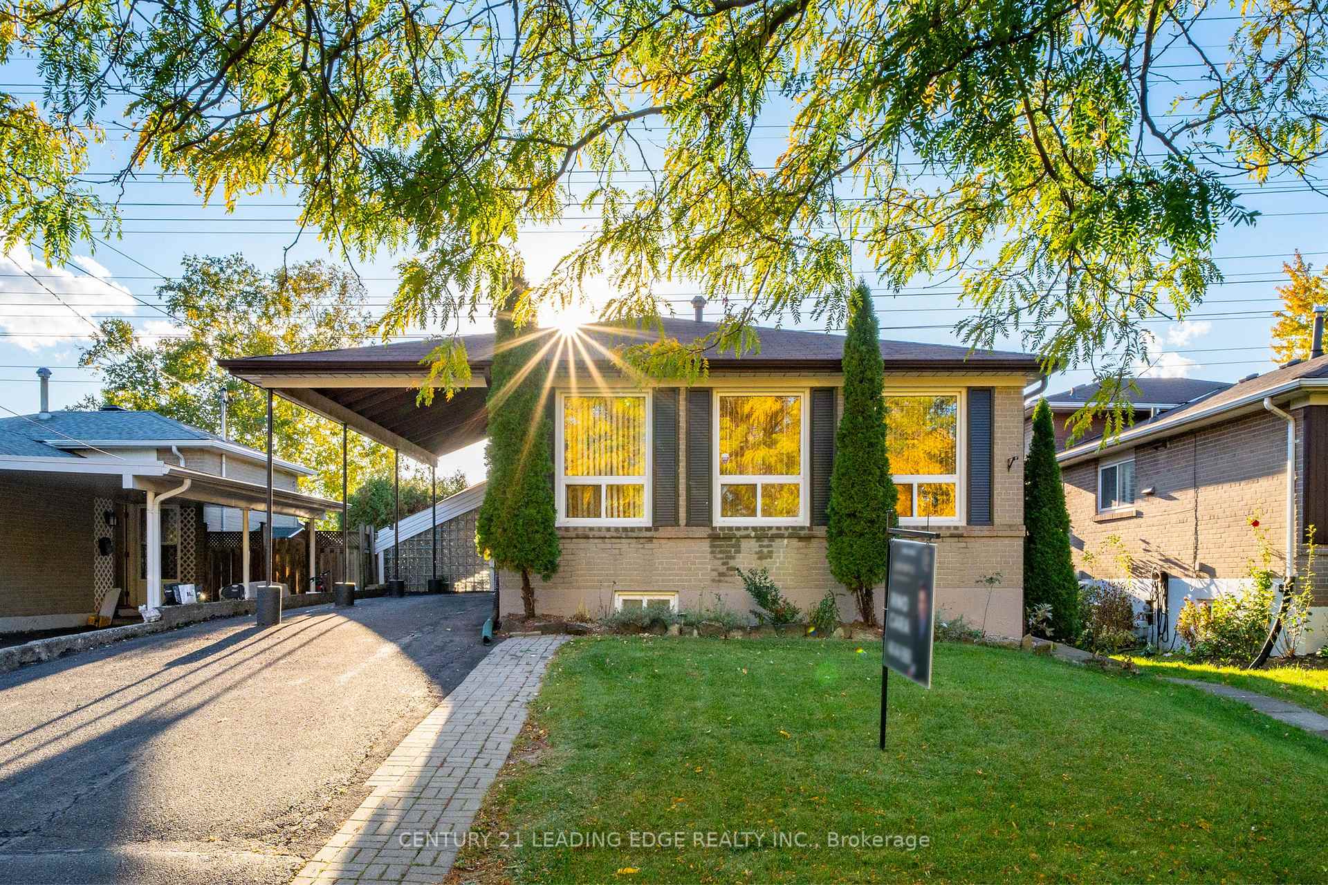 Photo 1 of 63 Mercury Road, Etobicoke, West Humber-Clairville — HOMEH