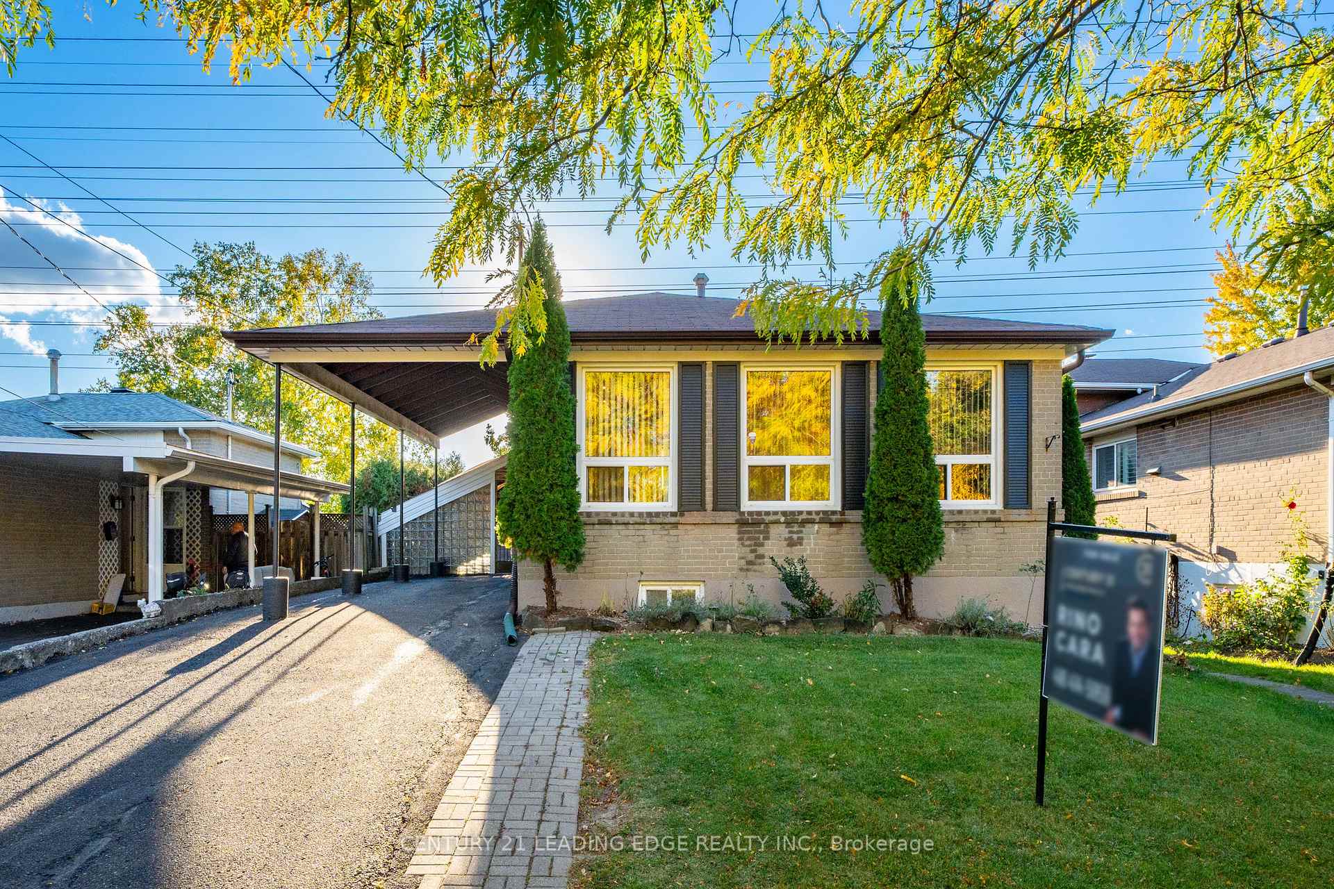 Photo 45 of 63 Mercury Road, Etobicoke, West Humber-Clairville — HOMEH