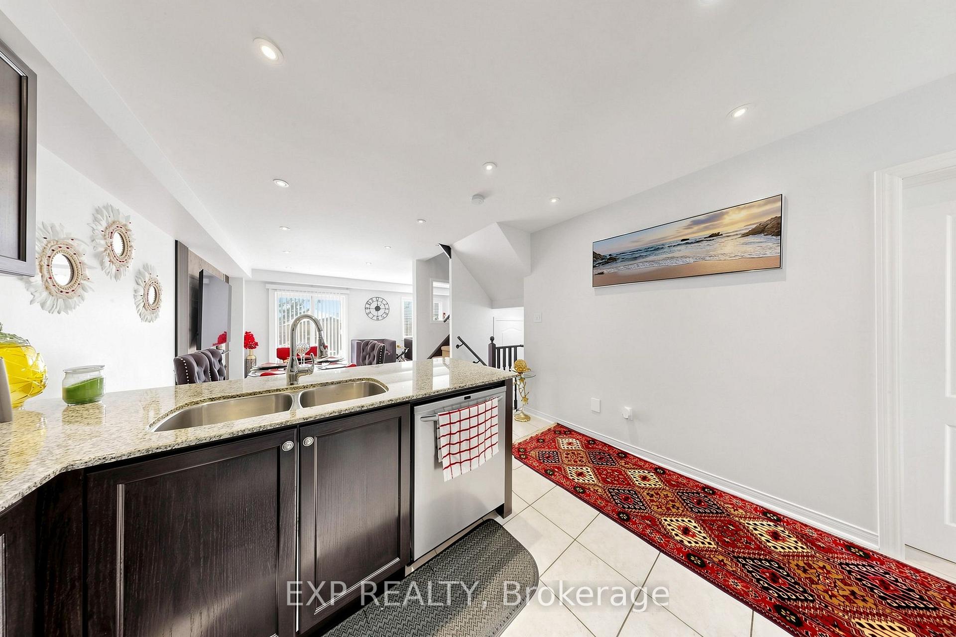 Photo 5 of 85 Sidney Rundle Avenue, Clarington, Bowmanville — HOMEH