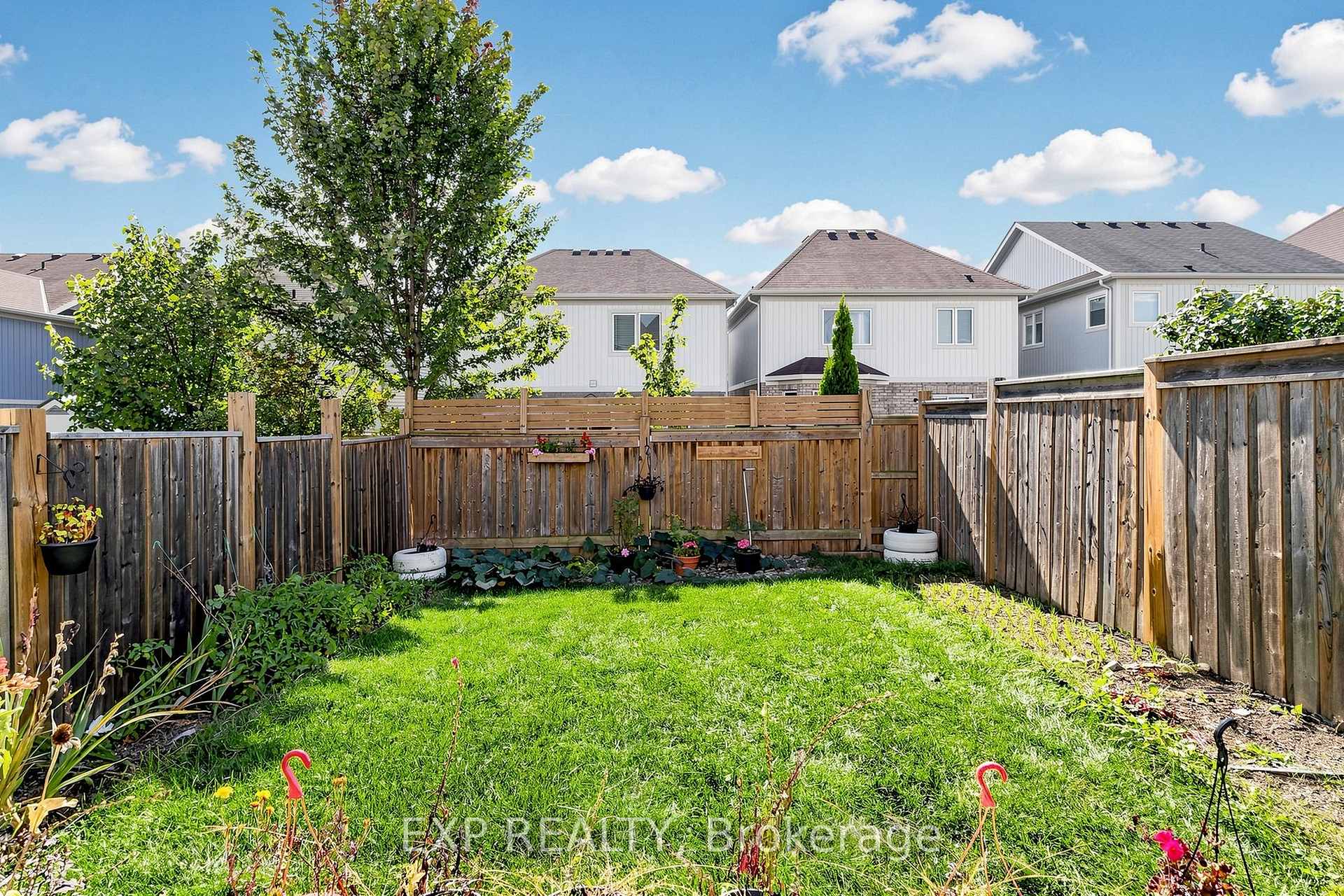 Photo 24 of 85 Sidney Rundle Avenue, Clarington, Bowmanville — HOMEH