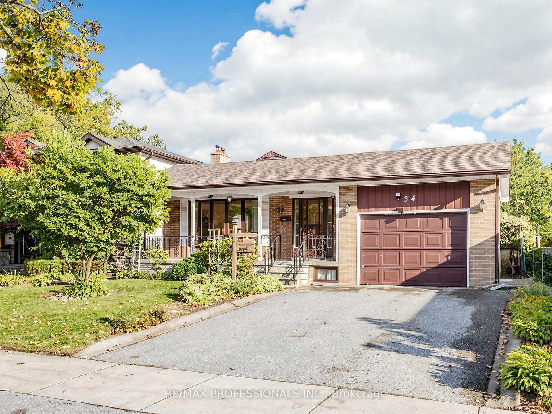 Photo of 34 Crestridge Heights Road