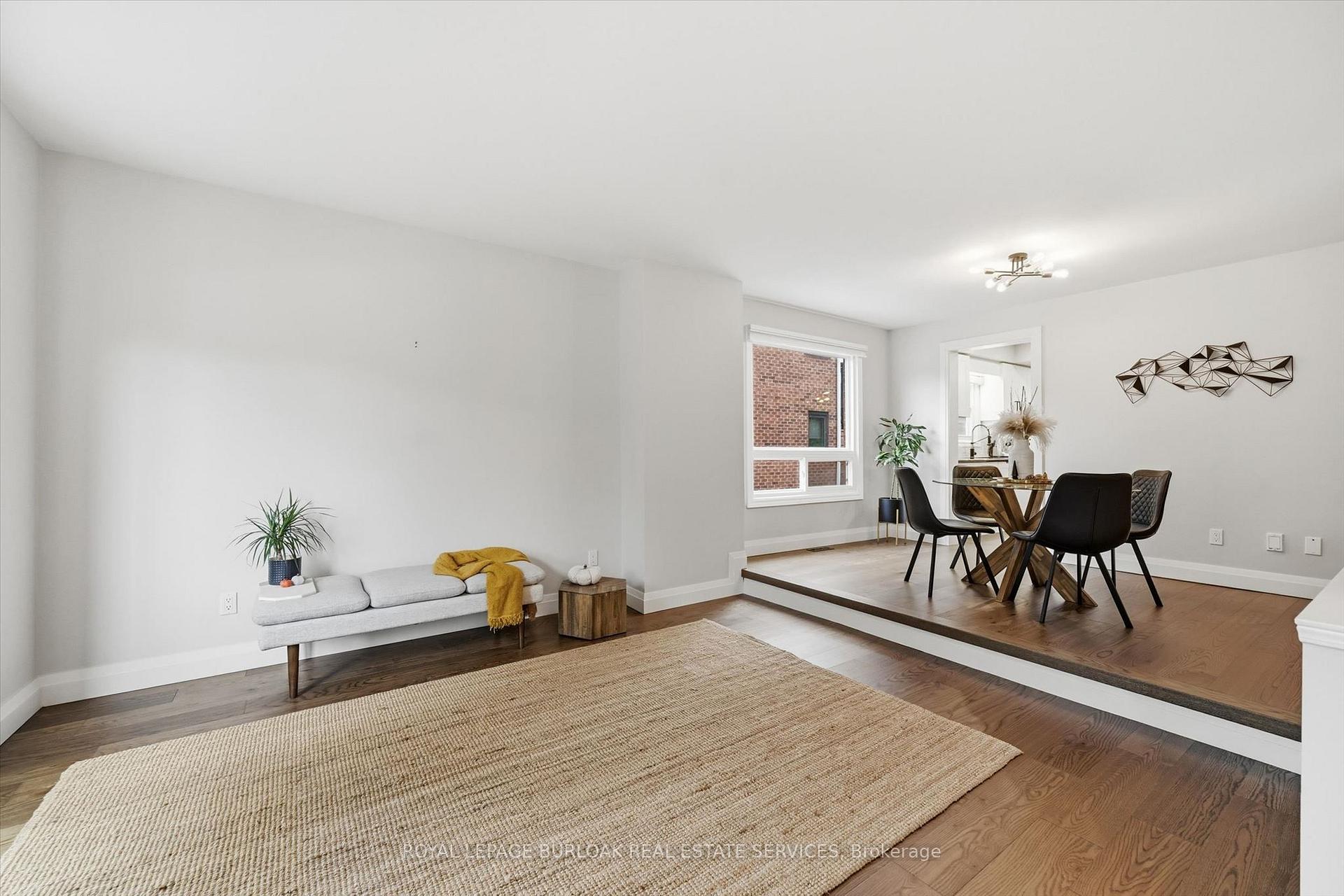 Photo 5 of 50 Edgewater Drive, Hamilton, Stoney Creek — HOMEH