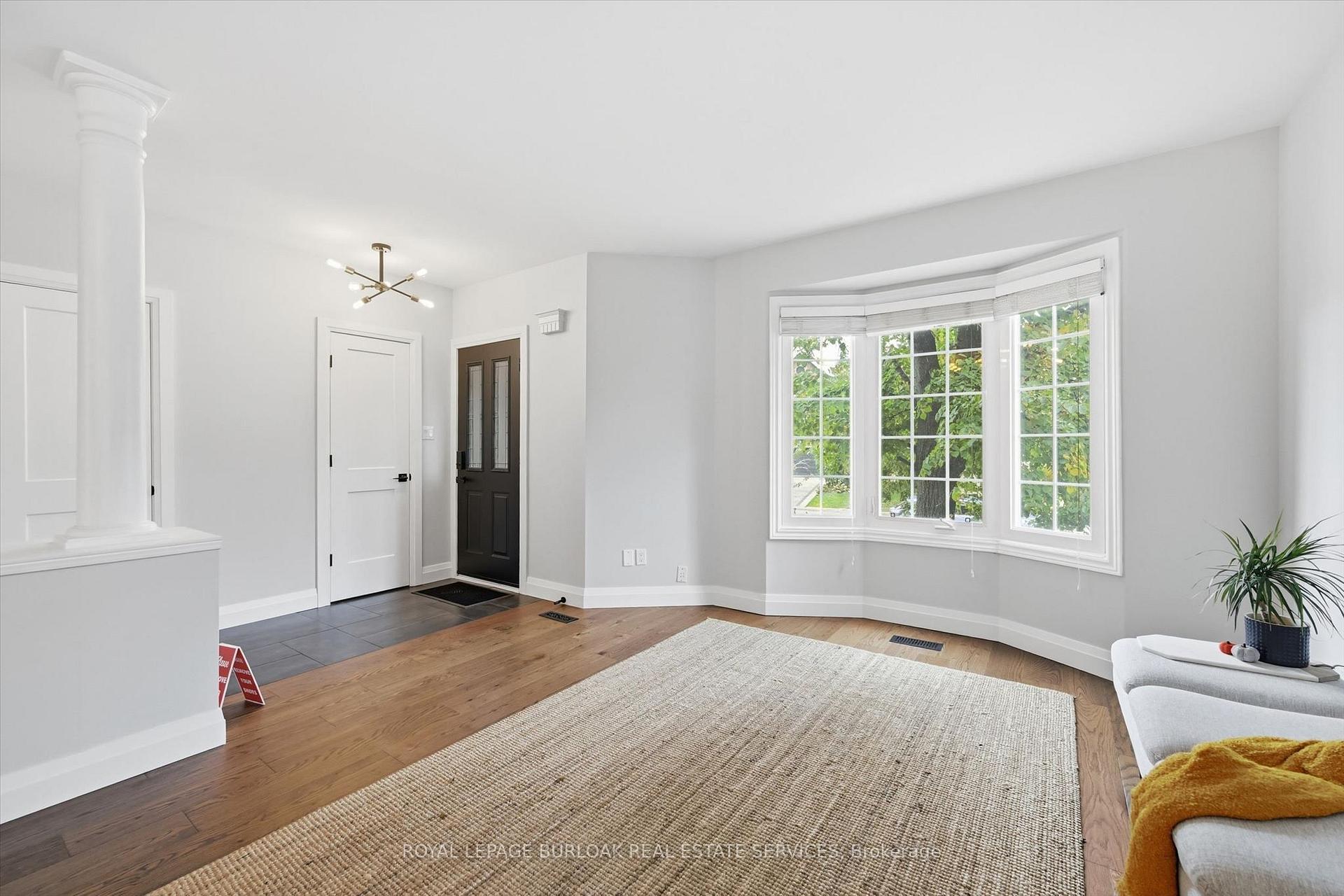 Photo 9 of 50 Edgewater Drive, Hamilton, Stoney Creek — HOMEH